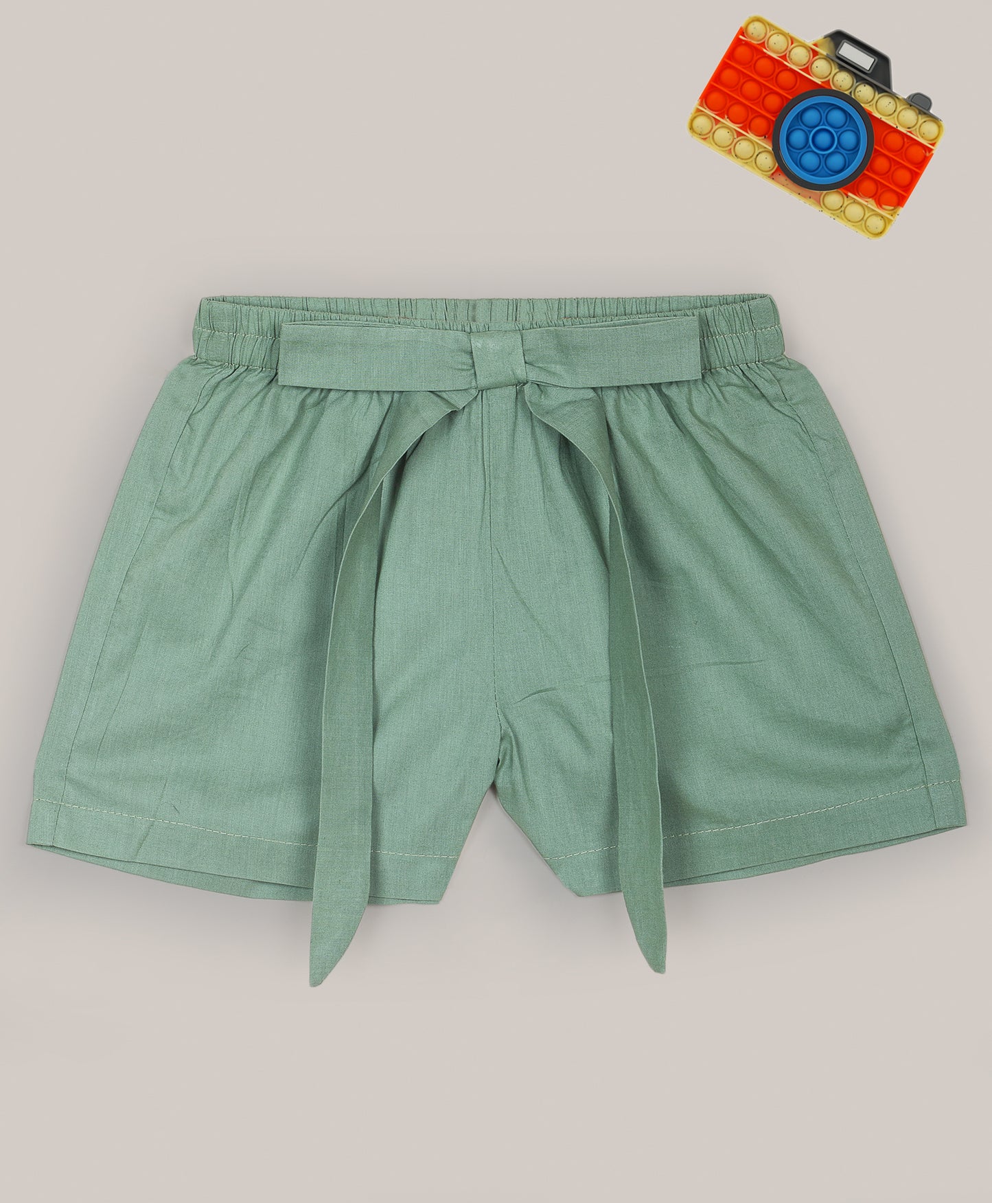 SAGE GREEN SHORTS WITH BOW TIE UP AT WAIST