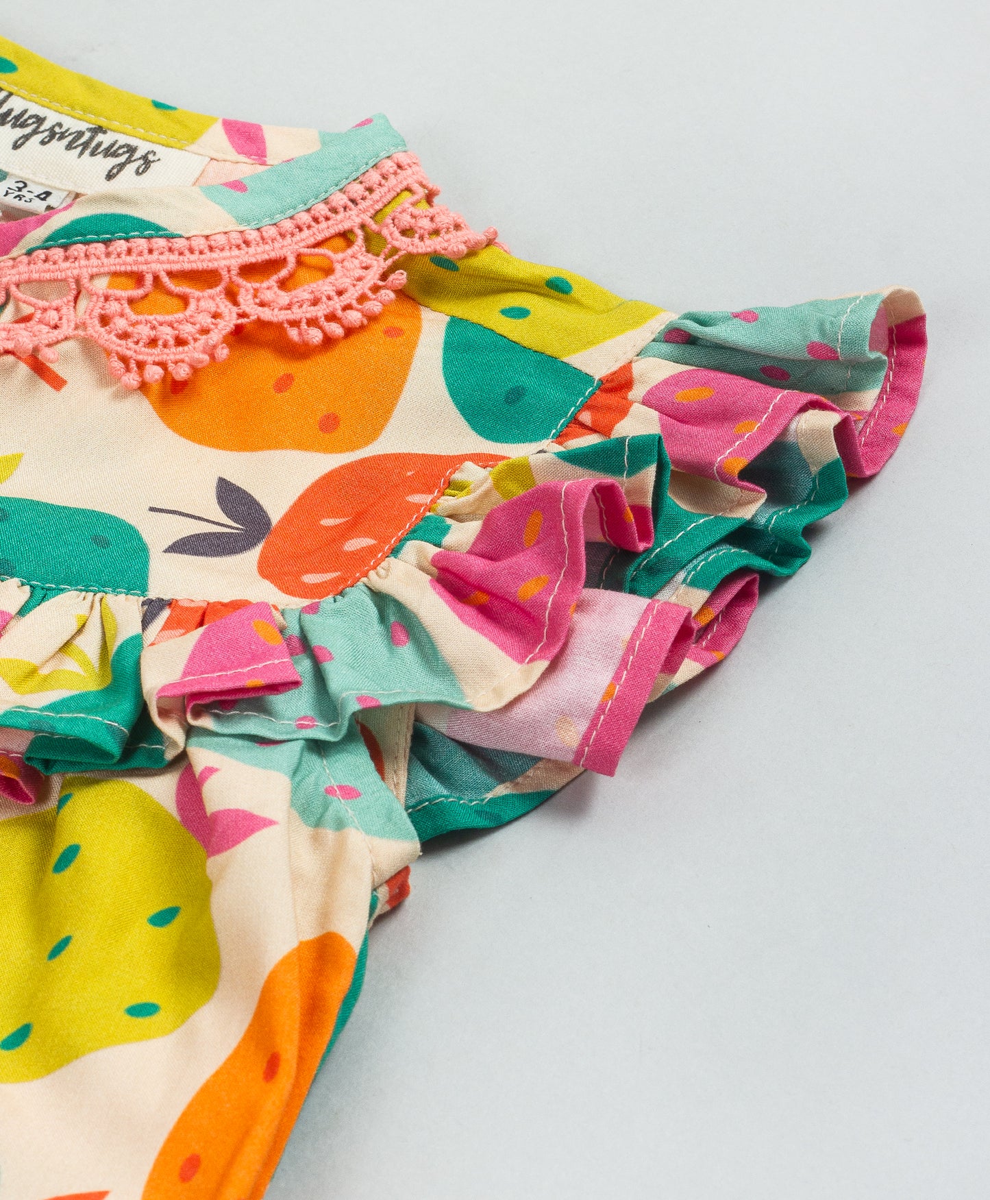 COLORFUL STRAWBERRY PRINT BUTTON DOWN TOP