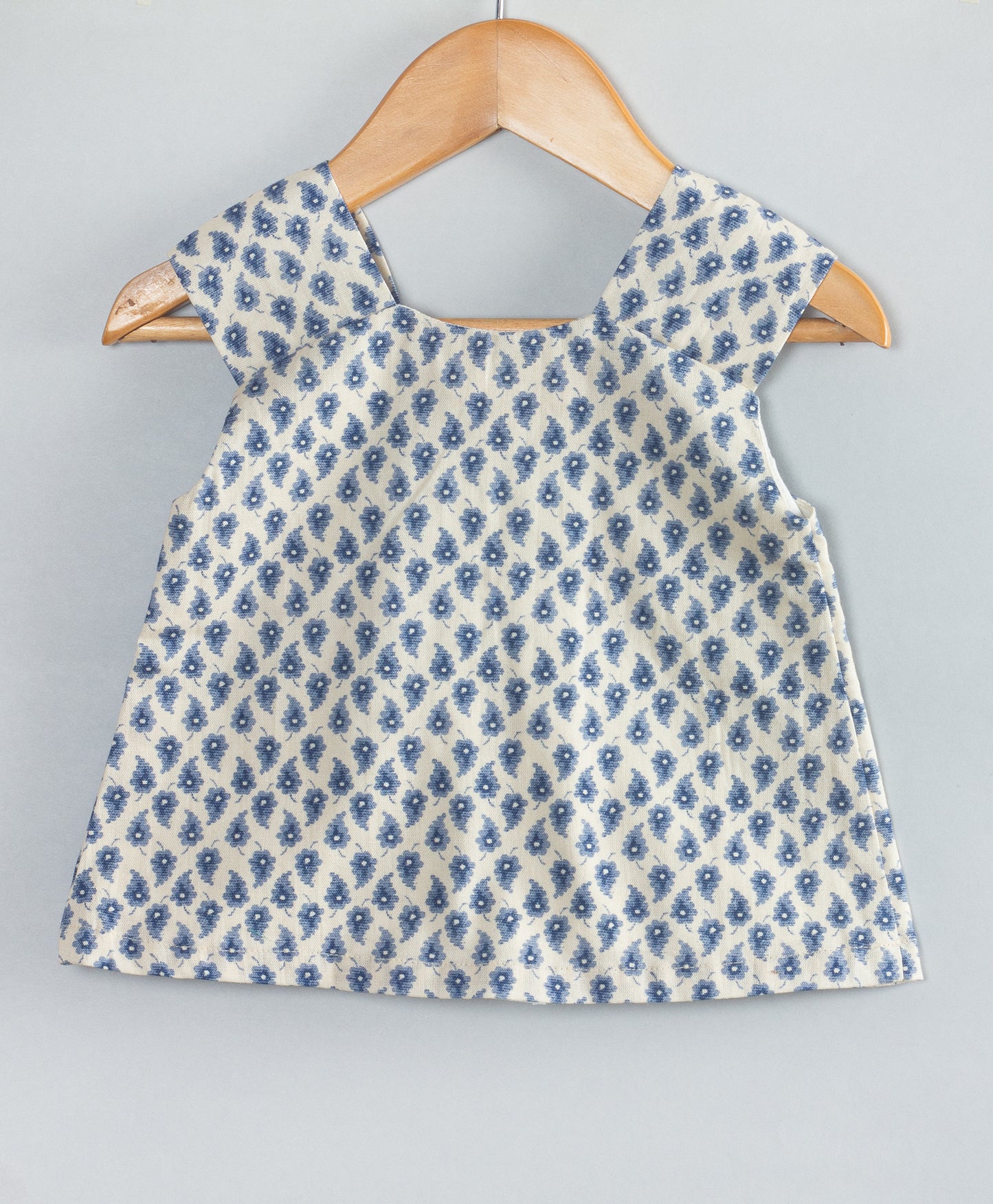 NAVY SMALL ALL OVER LEAF PRINT INFANT SET WITH SHORTS