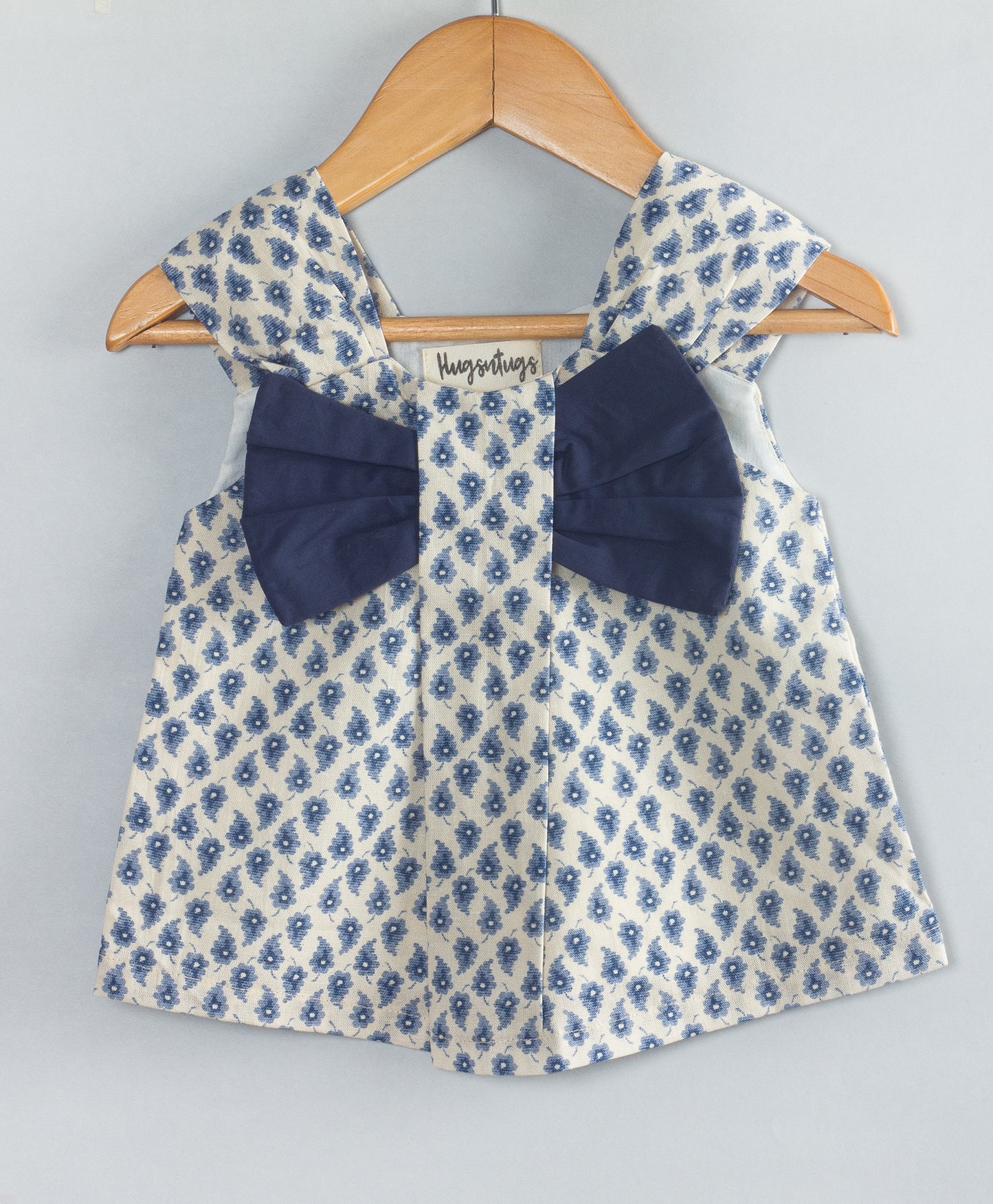 NAVY SMALL ALL OVER LEAF PRINT INFANT SET WITH SHORTS