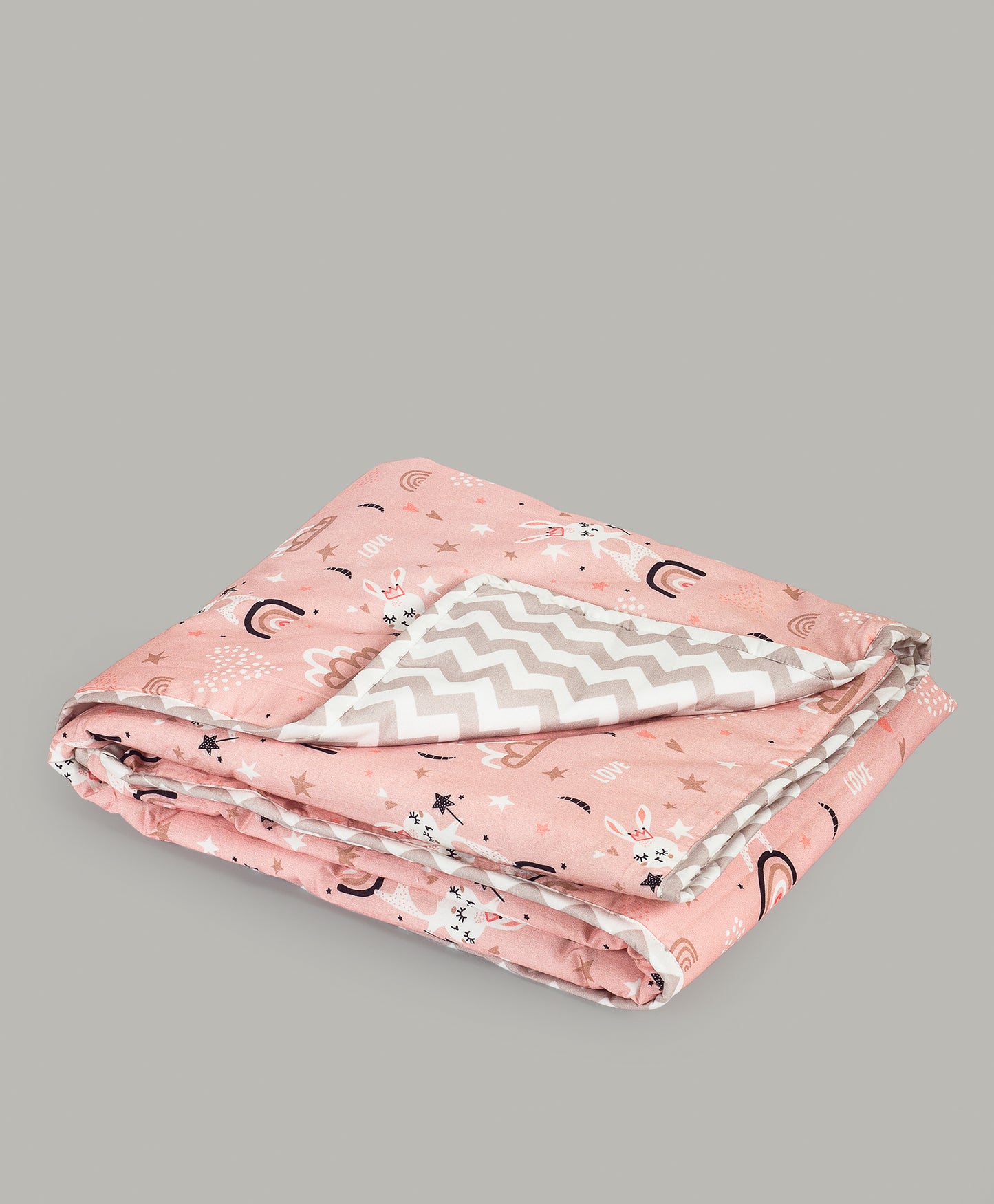 BUNNY AND RAINBOW PRINT AC QUILT