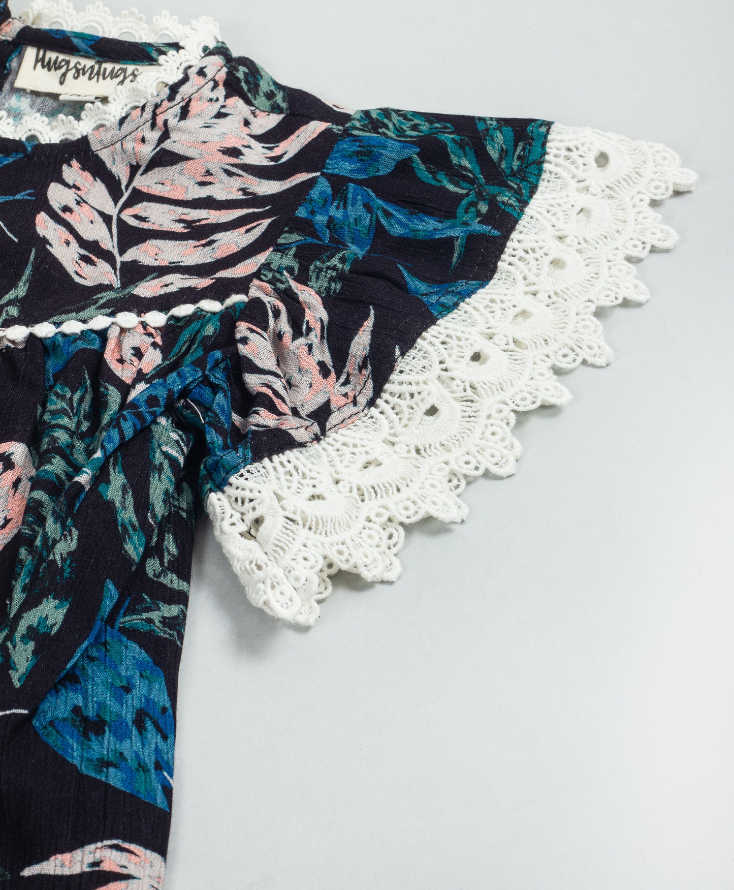 LEAF PRINT TOP WITH CONTRAST LACE DETAILING