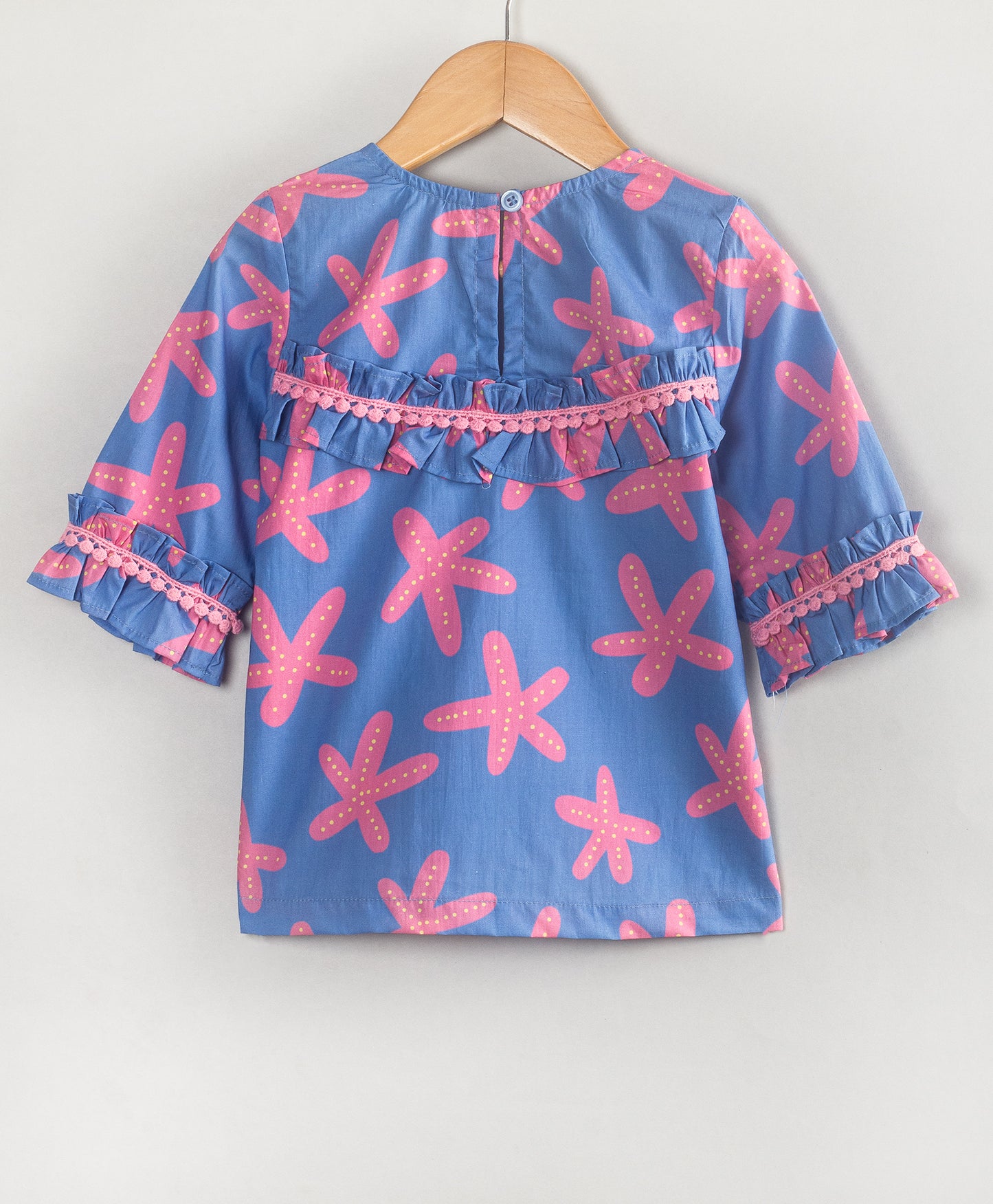 PINK STARFFISH PRINT TOP