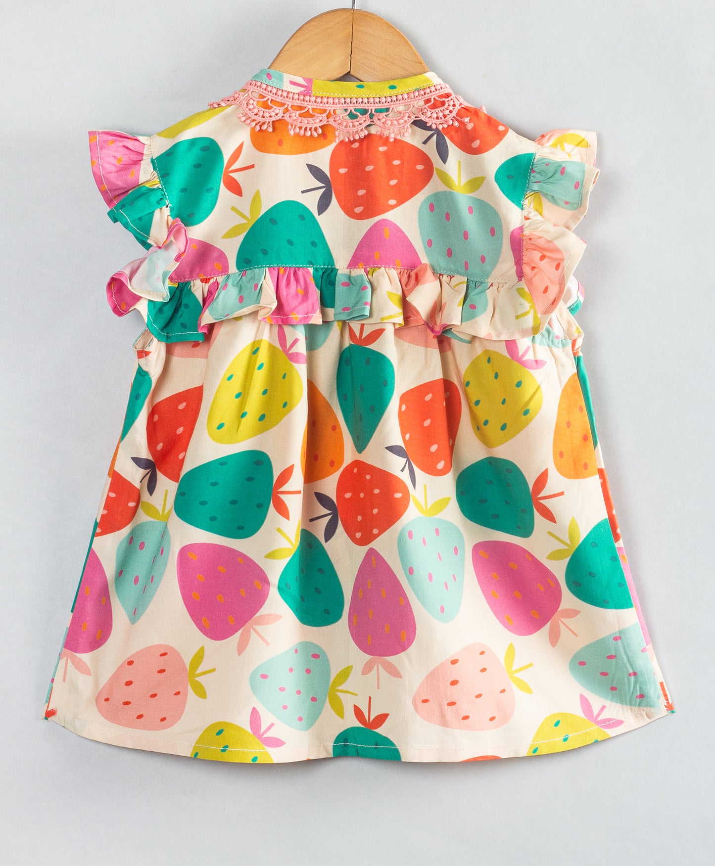 COLORFUL STRAWBERRY PRINT BUTTON DOWN TOP