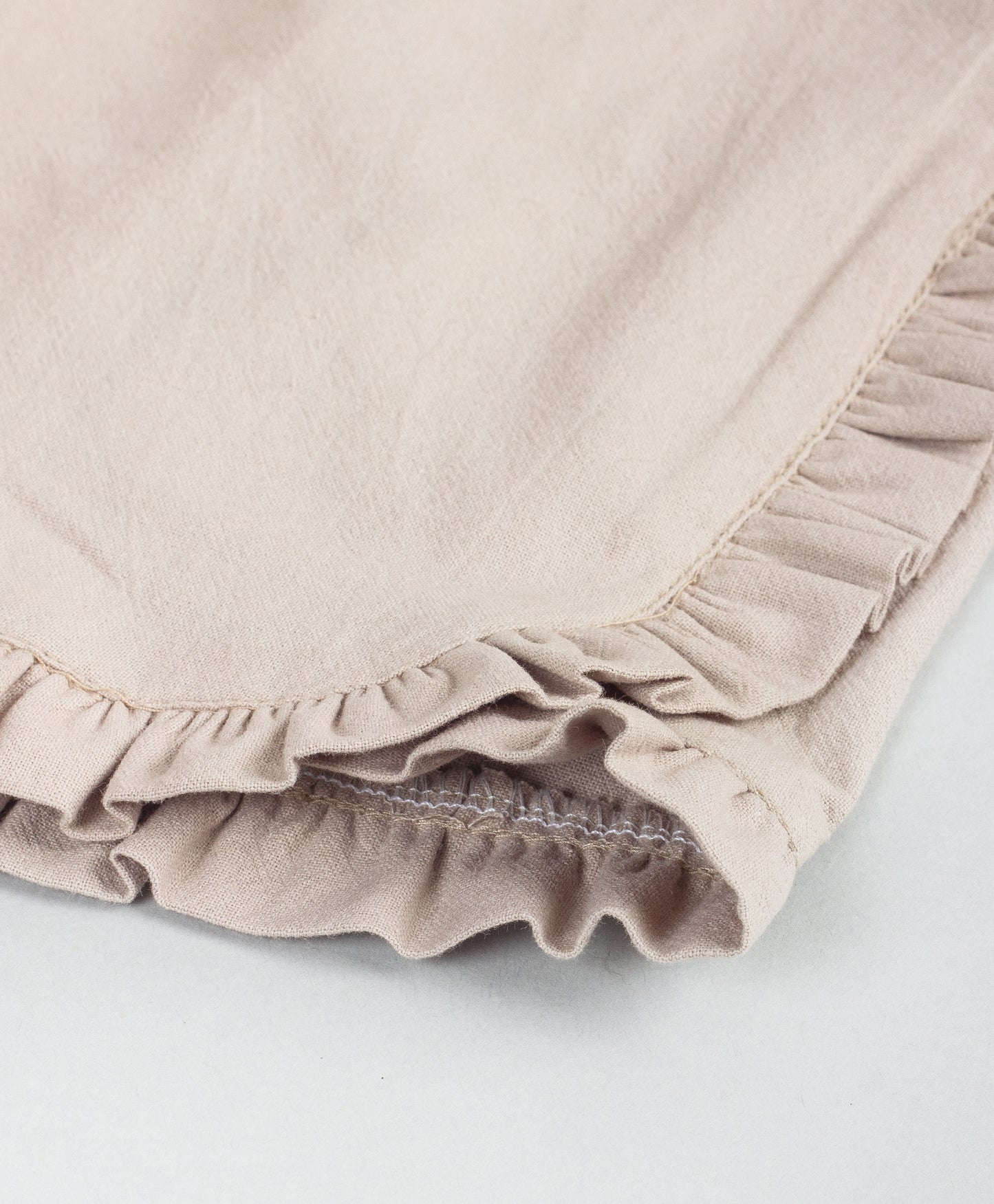 LIGHT BEIGE SHORTS