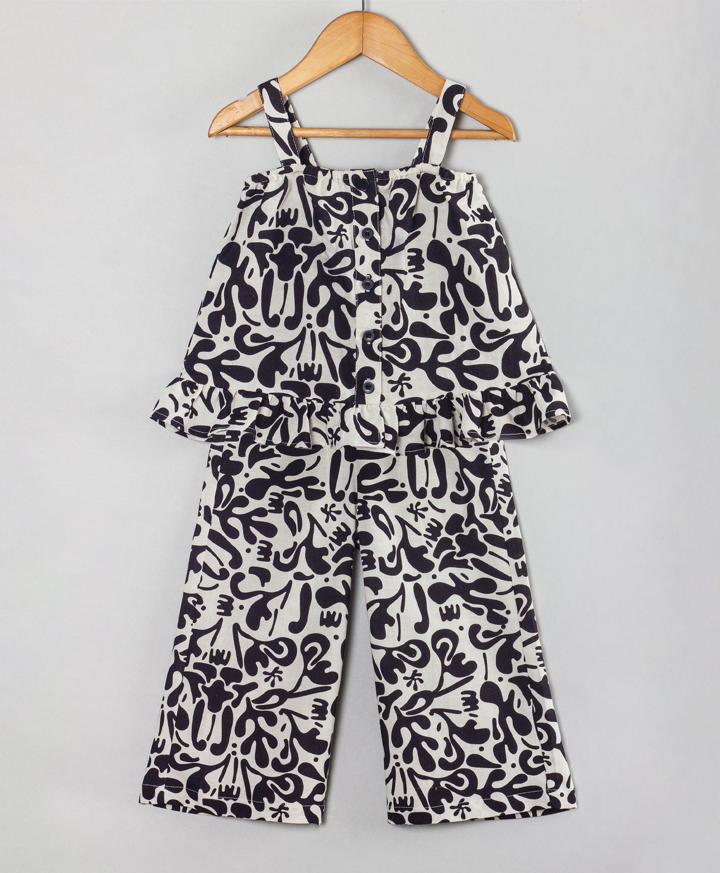 BLACK AND WHITE PRINT COORIDNATED SET