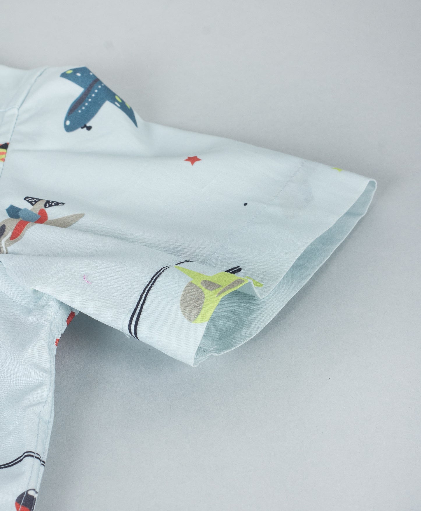 AEROPLANE PRINT BOYS SHIRT WITH REGULAR COLLARS