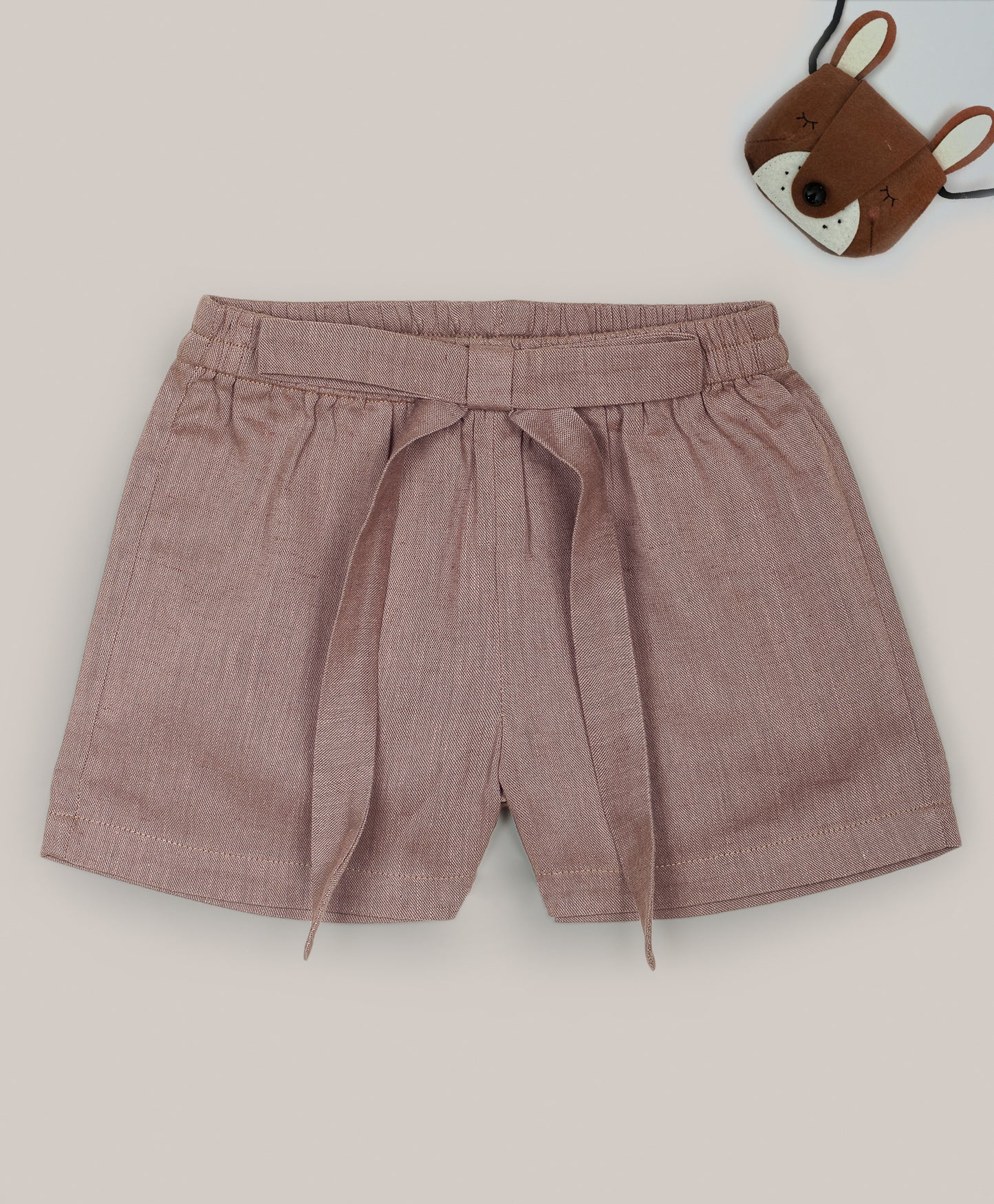 Khaki shorts with self fabric belt