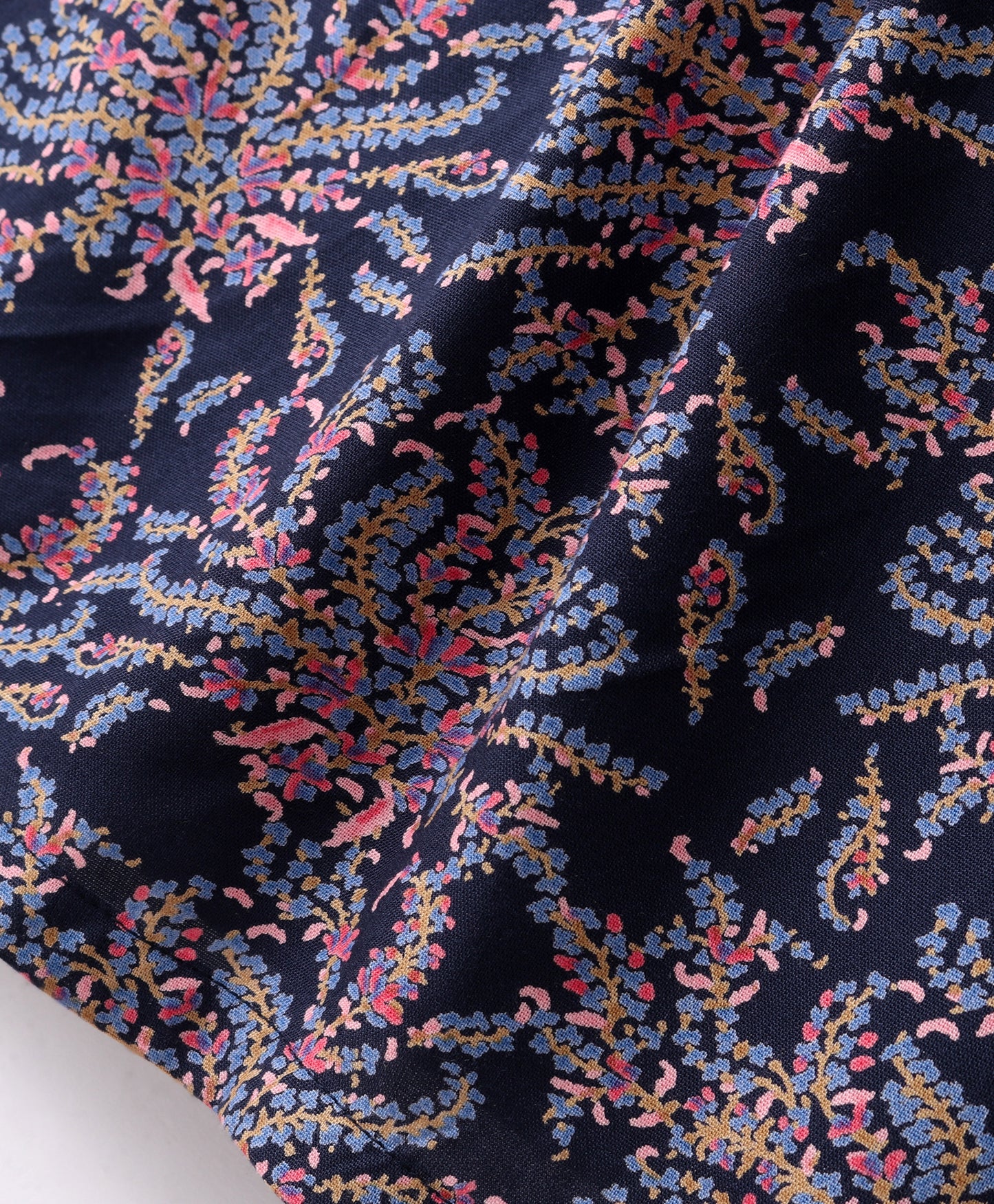 Sleeveless All Over Flower Bush Printed & Lace Embellished Top - Navy Blue