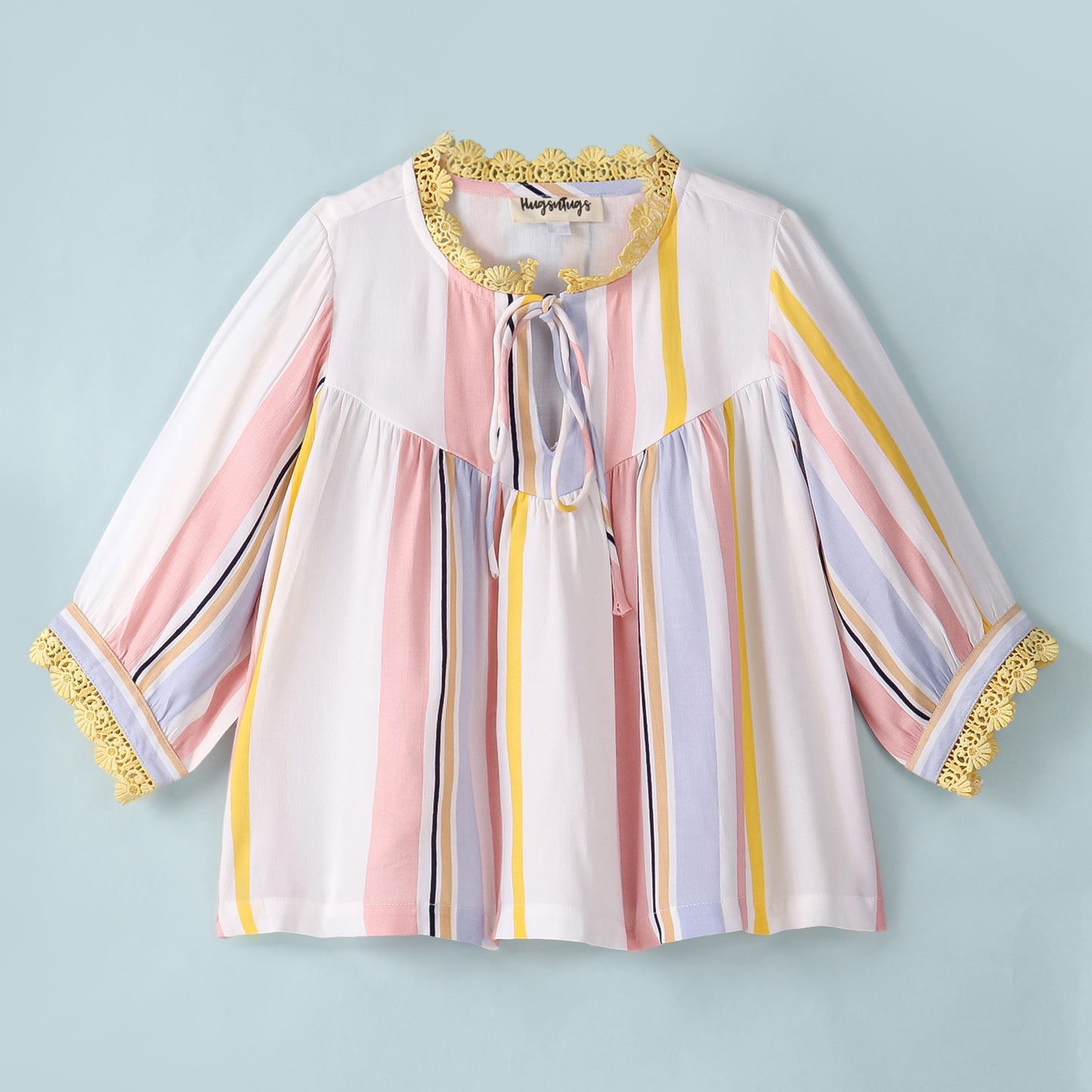 MULTI STRIPE PRINT WITH CONTRAST LACE AT NECK AND SLEEVES- WHT/PINK