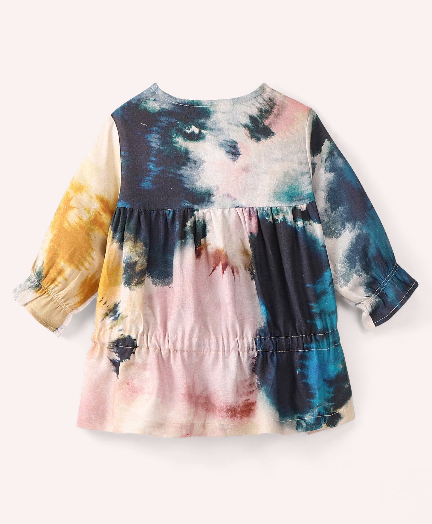 WATER COLOR EFFECT TOP WITH WOODEN BUTTONS AT FRONT
