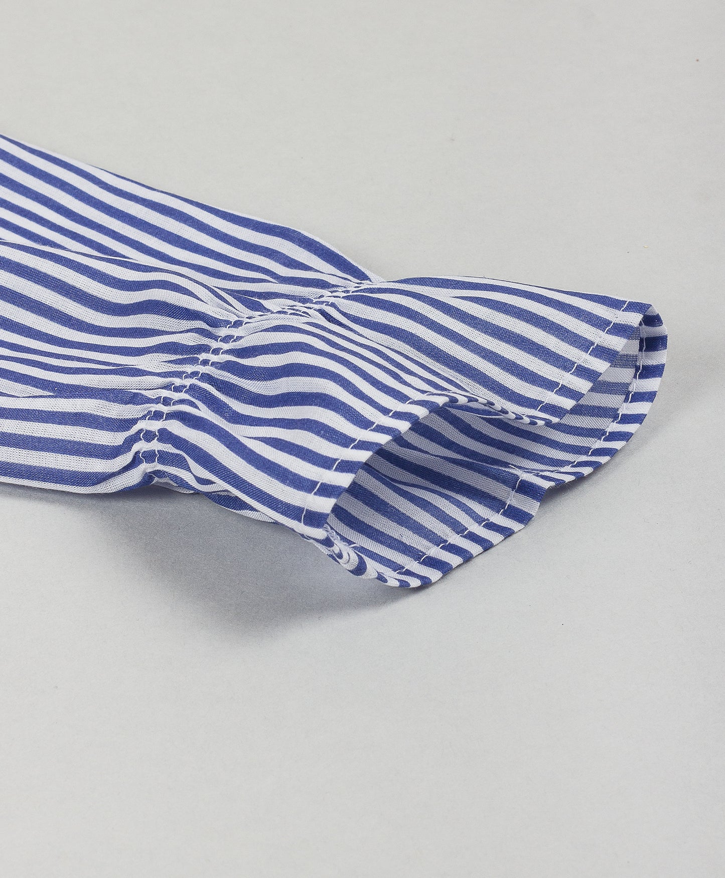 STRIPE PRINT TOP WITH CONTRAST LACE AT YOKE SEAM