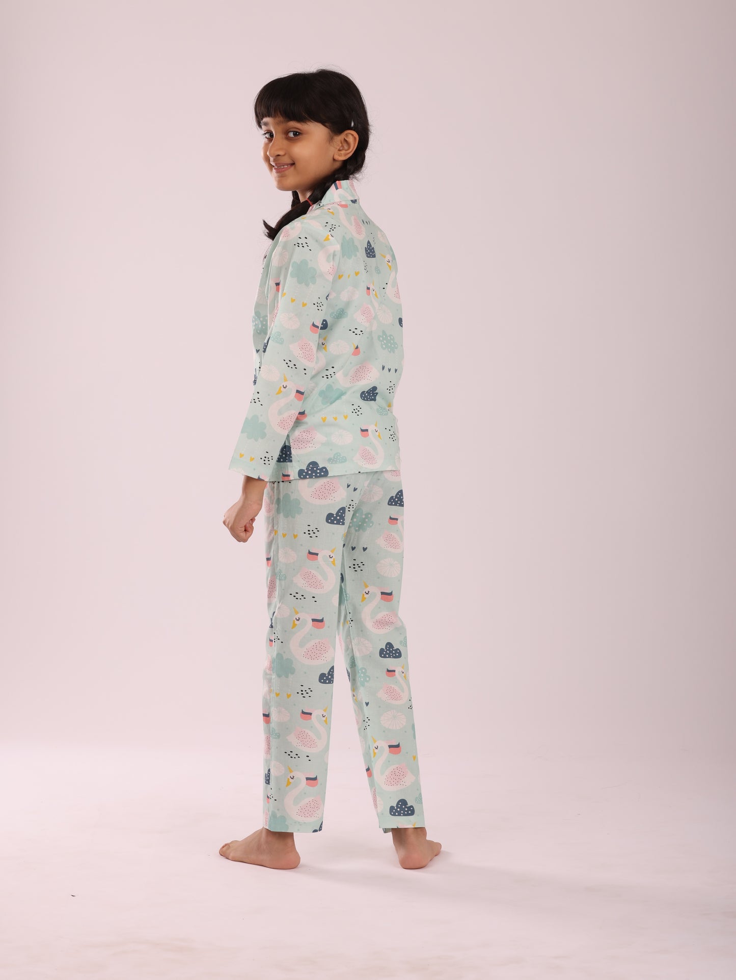 SWAN AND CLOUD PRINT NIGHTSUIT