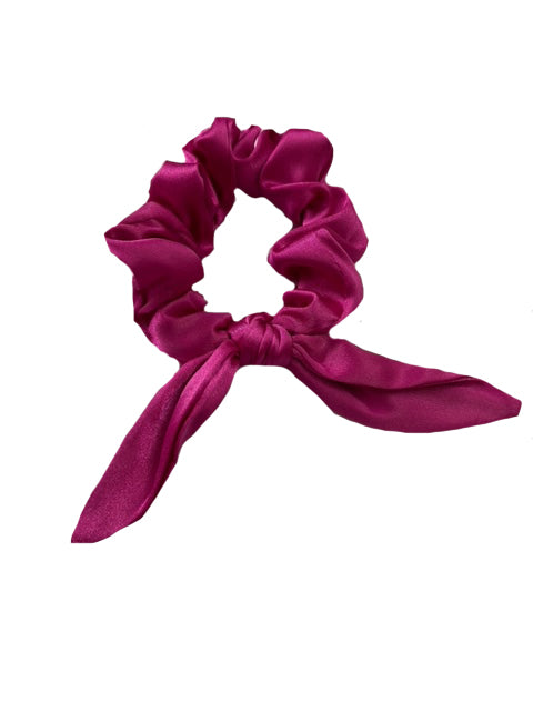FUCHIA PINK SCRUNCHIE