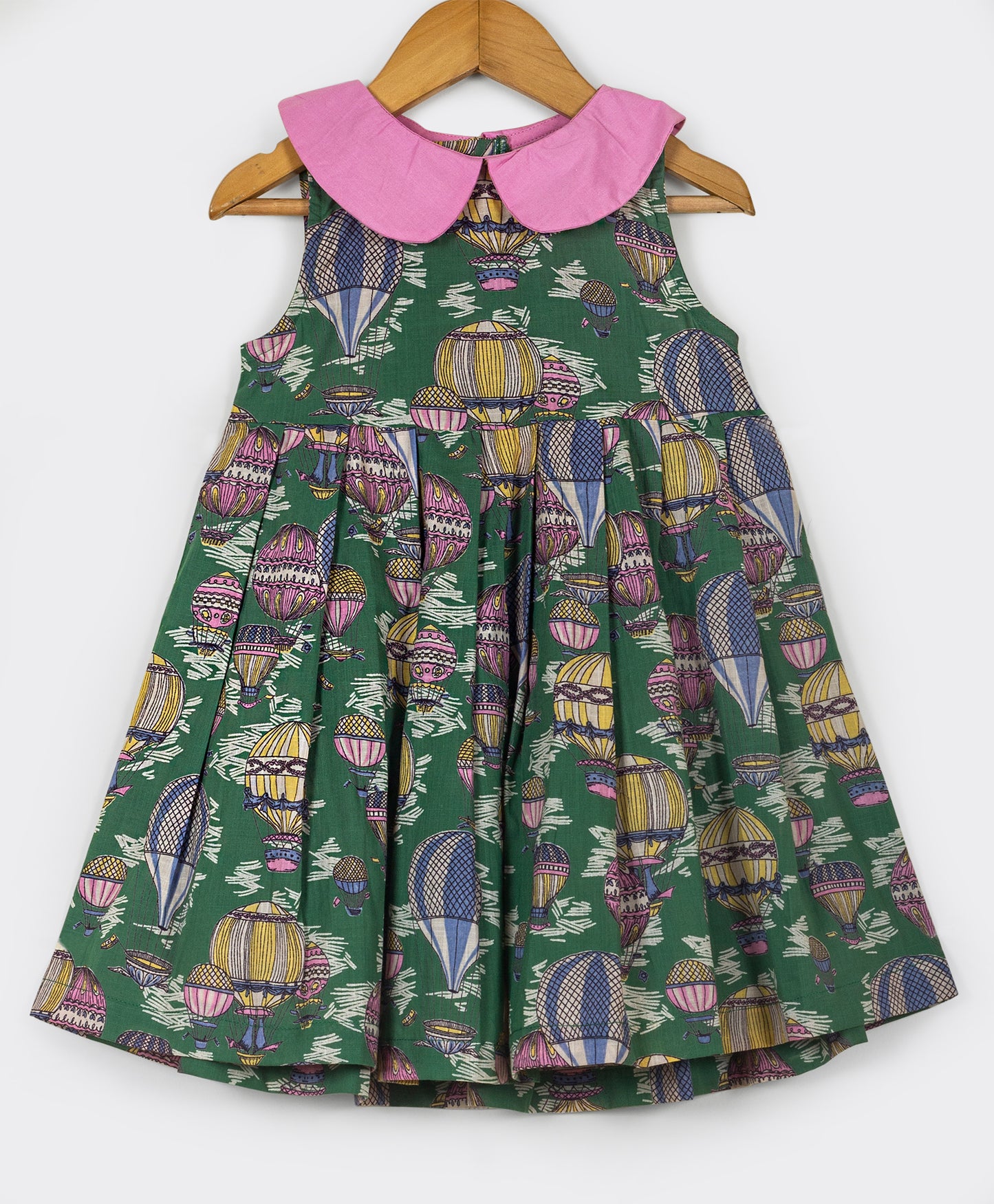 Green hot air balloon dress with contrast collar