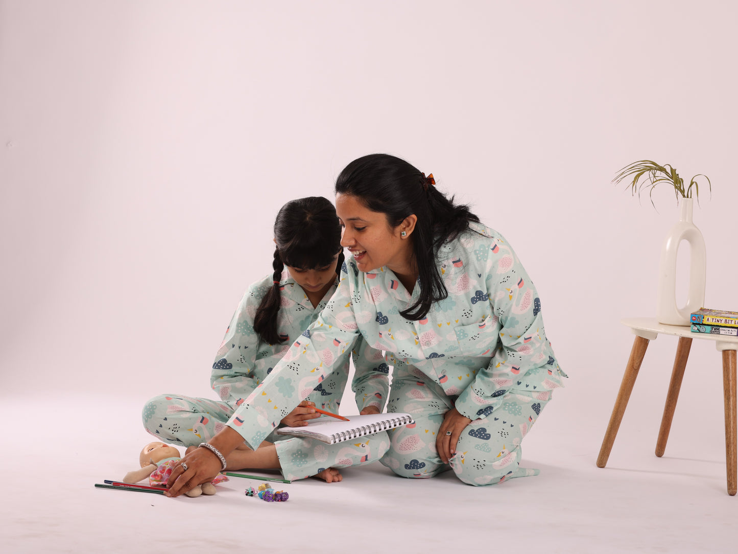 SWAN AND CLOUD PRINT NIGHTSUIT