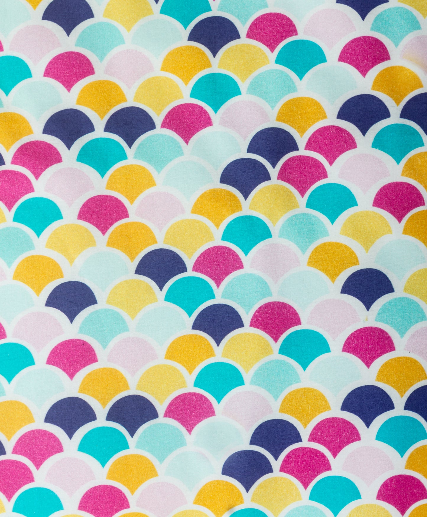 scale print cot sheet