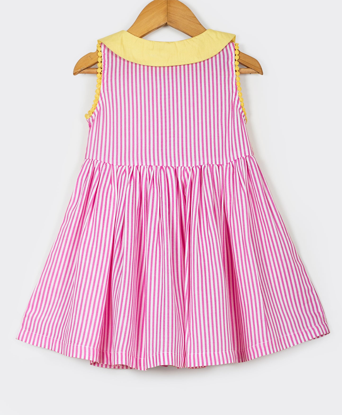 Stripe print dress with contrast collars