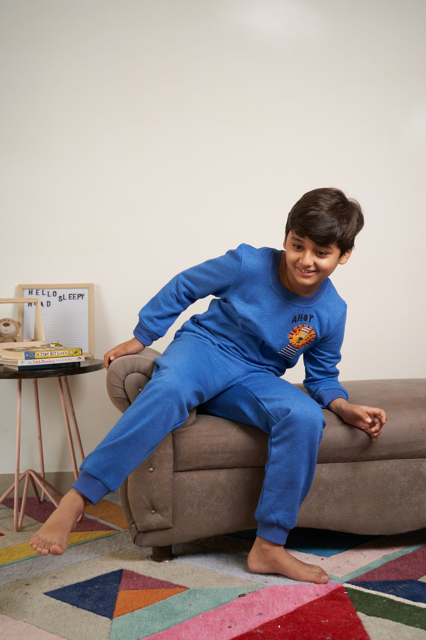 Lion embroidery blue tracksuit