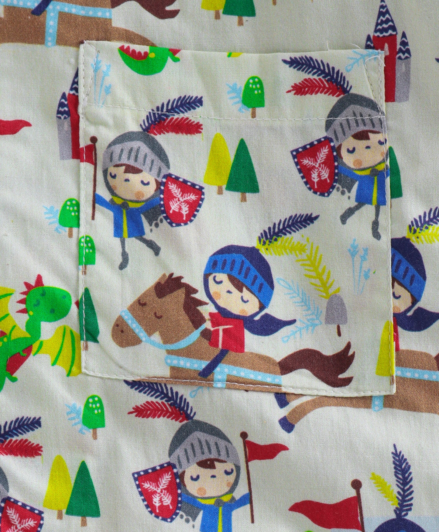 KNIGHT AND HORSE PRINT NIGHTSUIT
