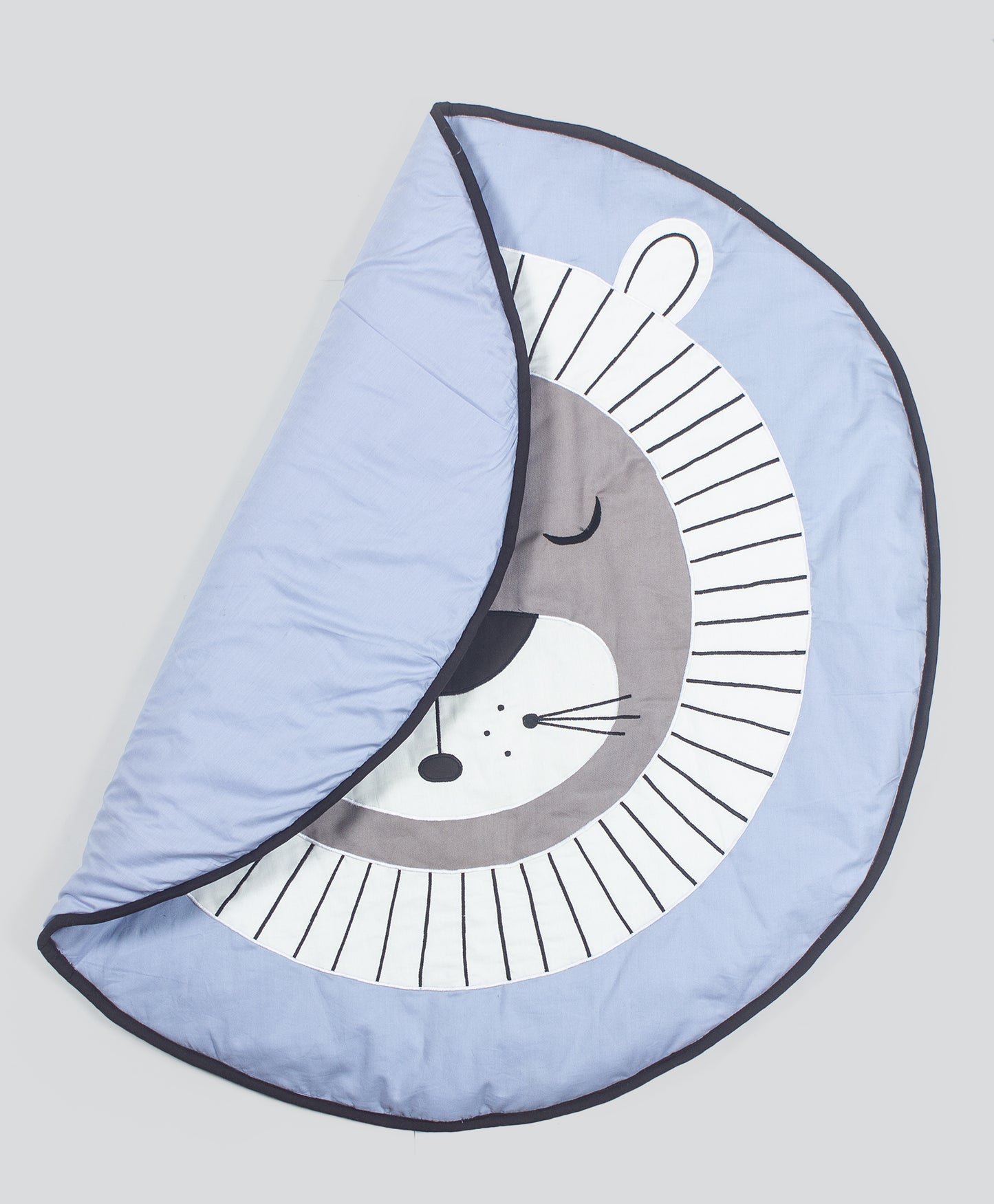 lion playmat