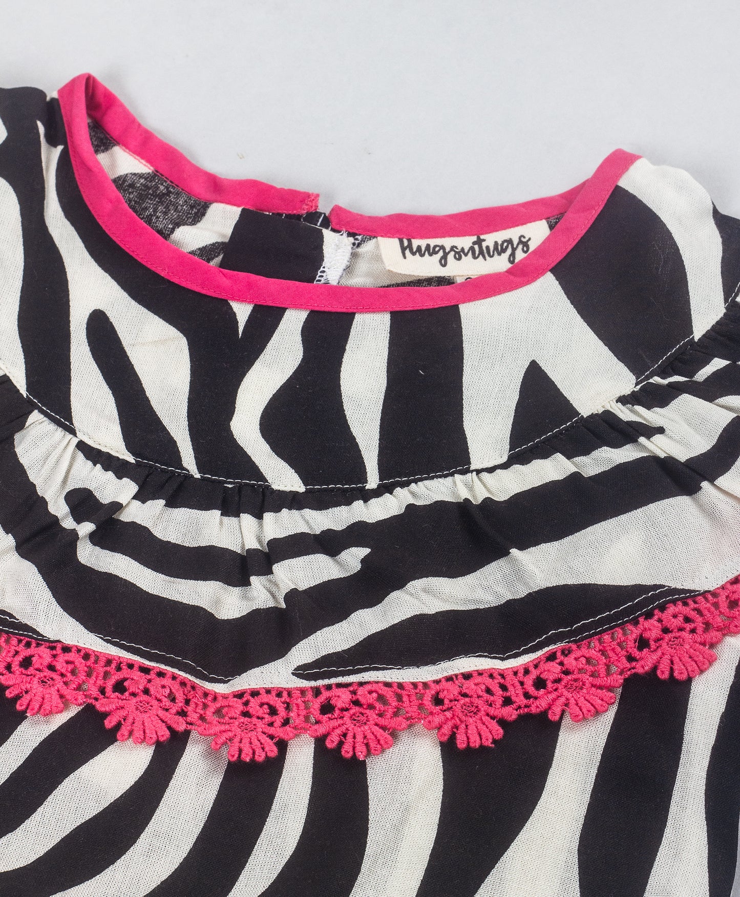 ZEBRA PRINT TOP WITH CONTRAST LACE