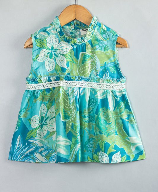 GREEN BLUE ALL OVER LEAF PRINT TOP WITH LACE AT WAIST