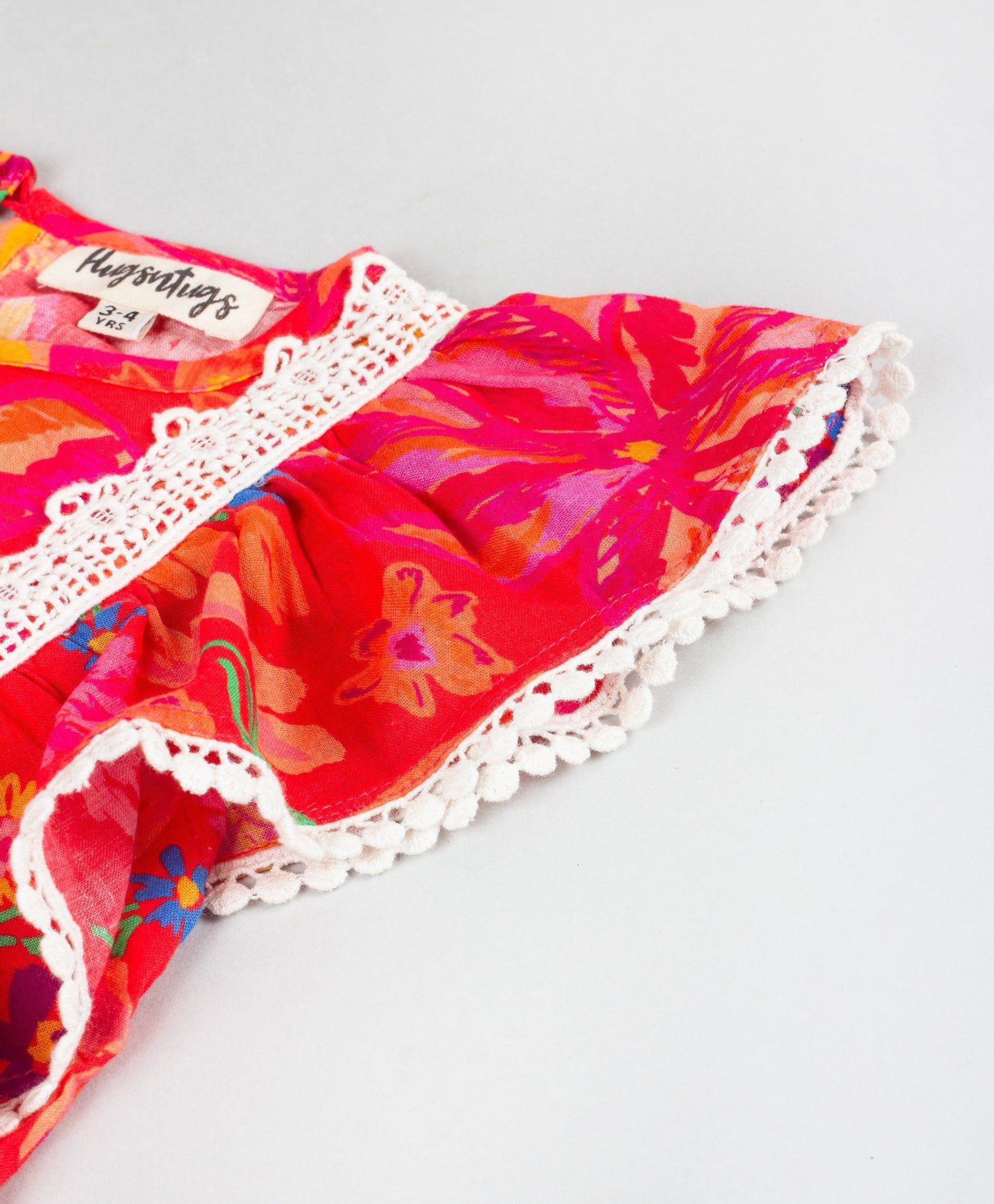 RED FLORAL PRINT PEPLUM TOP WITH CONTRAST LACE