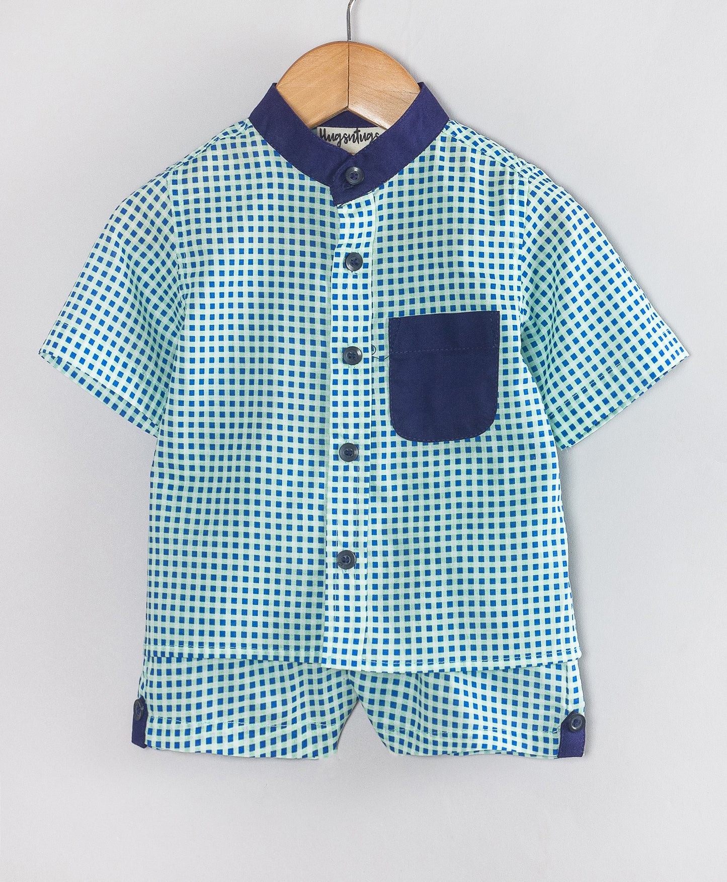BLUE GHINGHAM CHECK PRINT WITH SOLID NAVY POCKET