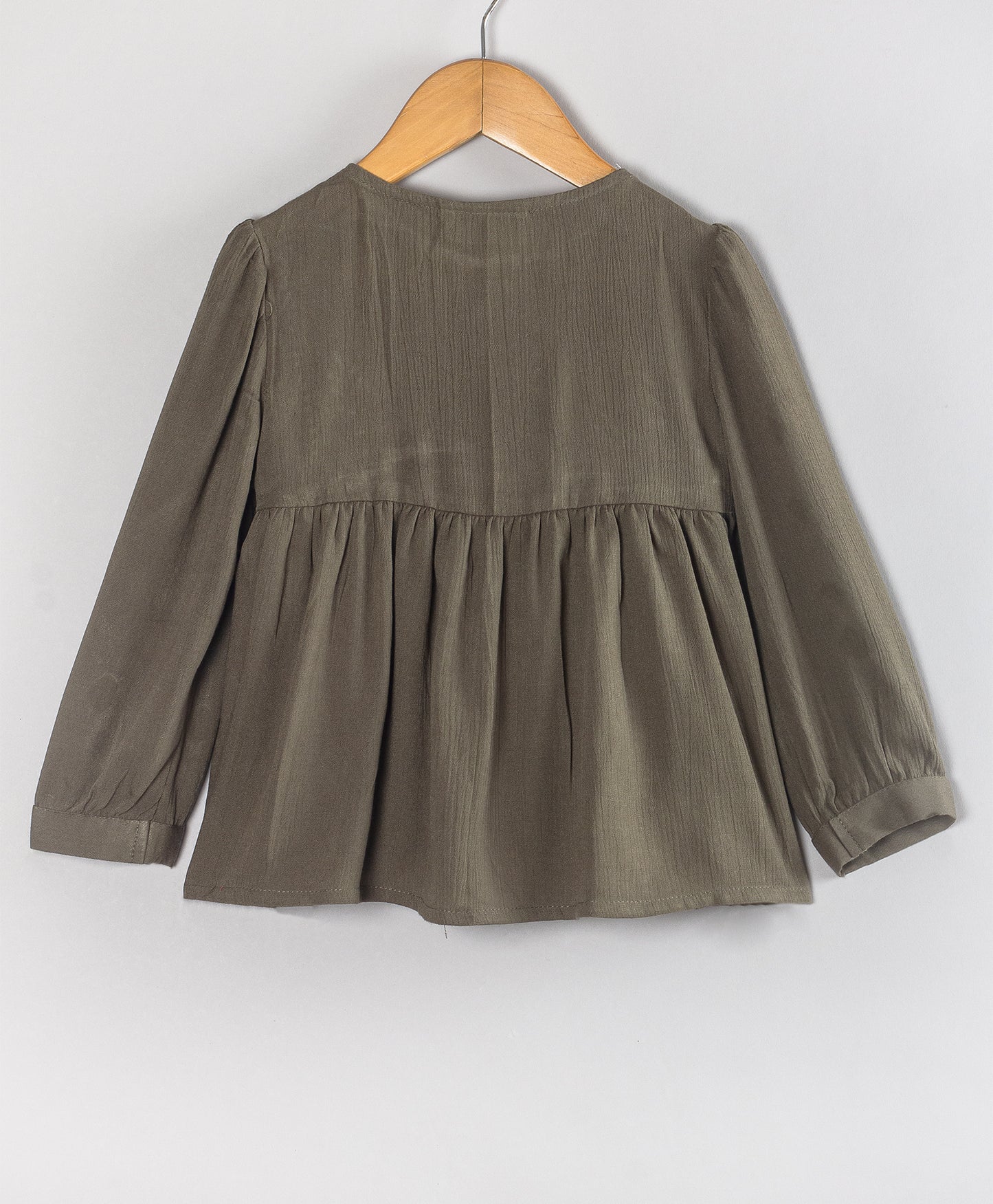 SOLID GREEN TOP WITH BIG FLAP COLLARS WITH EMBROIDERY