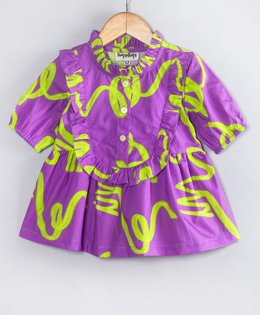 PURPLE TOP WITH LIME RIBBON PRINT ALL OVER