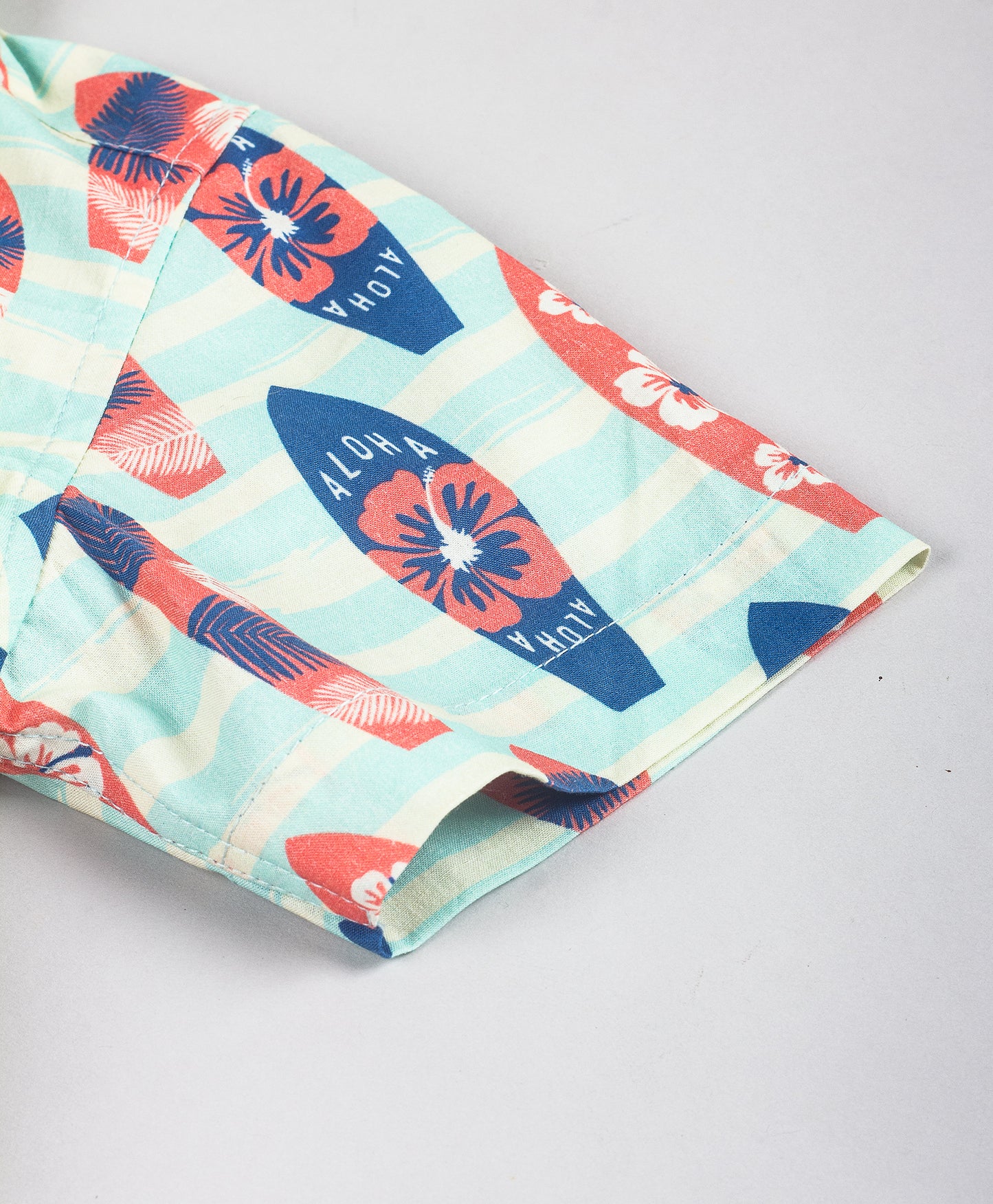 SURFBOARD PRINT SHORTS SET