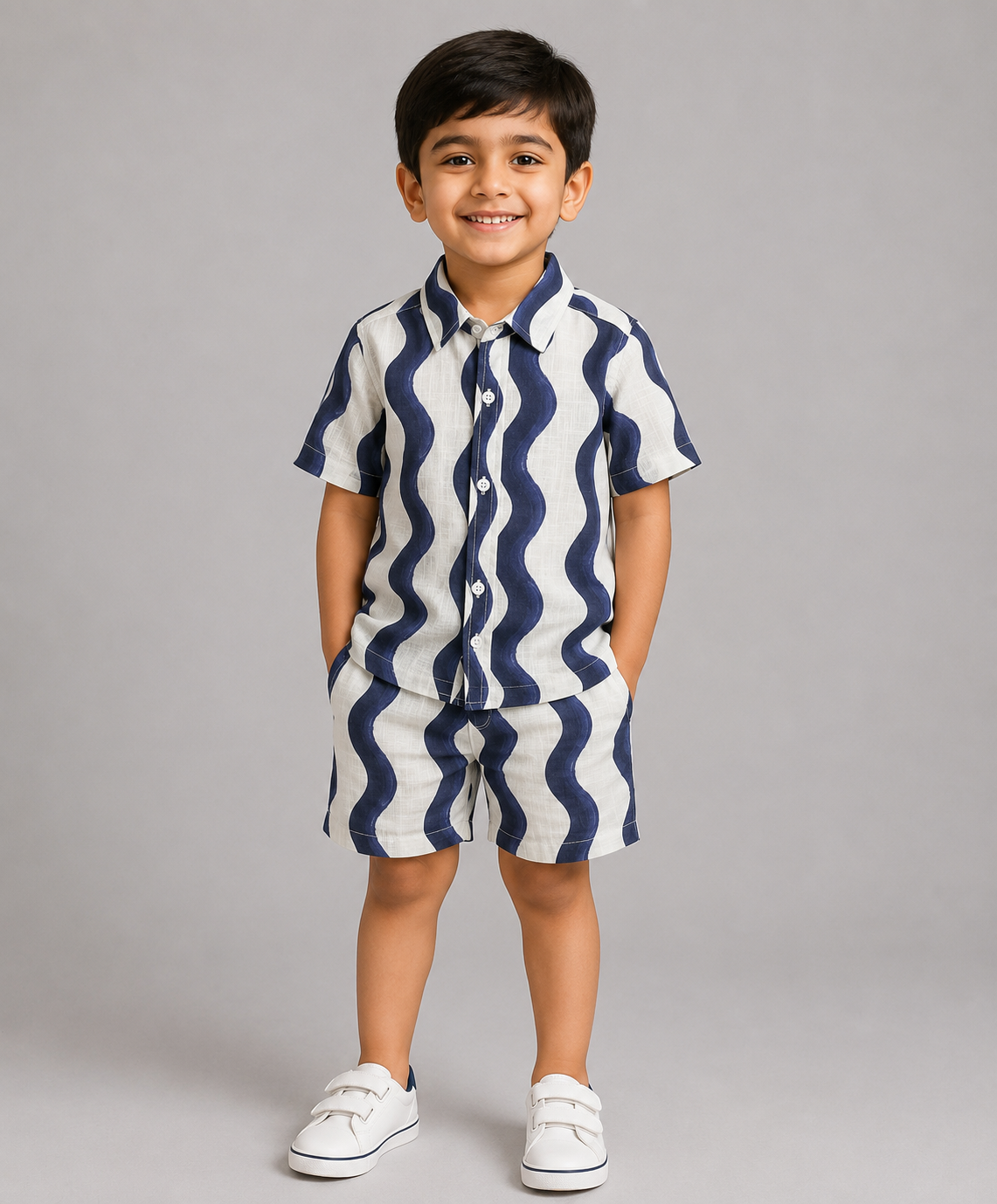 BLUE WAVE PRINT SHORTS SET
