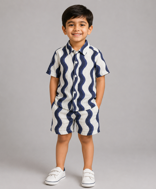 BLUE WAVE PRINT SHORTS SET