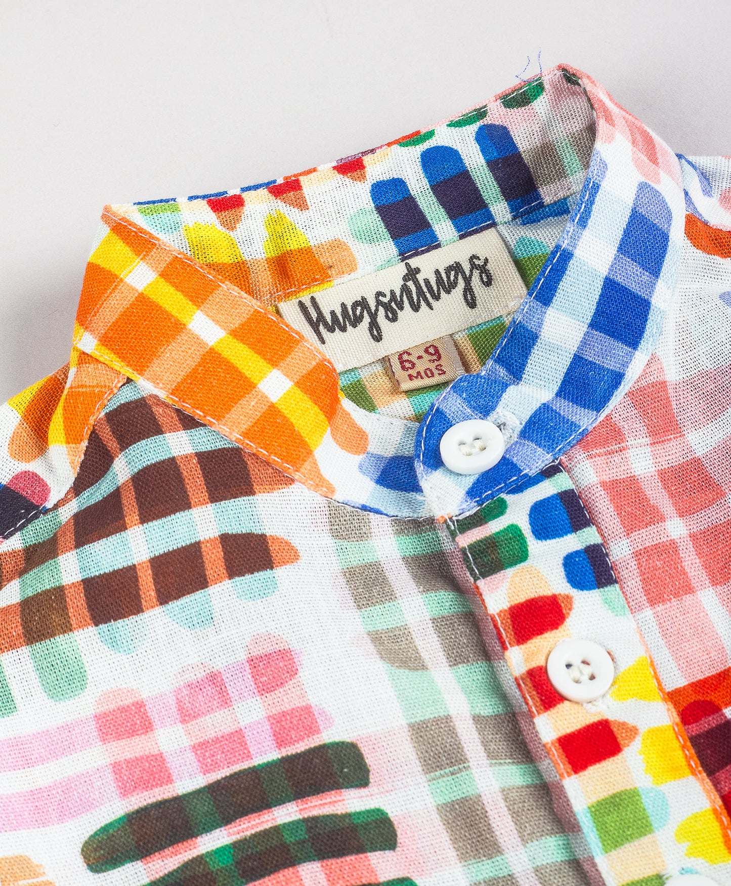 MULTICOLOR CRISCROSS PRINT SHORTS SET