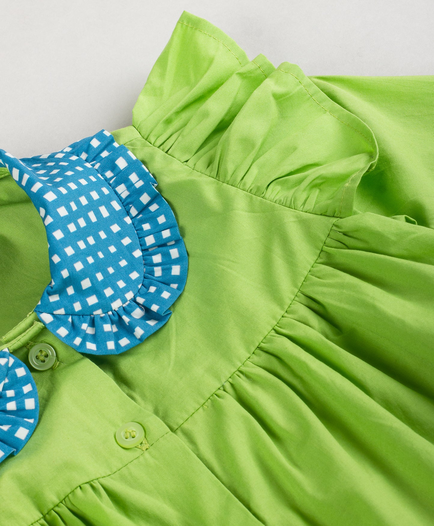 LIME GREEN TOP WITH BLUE CHECK PRINT COLLAR