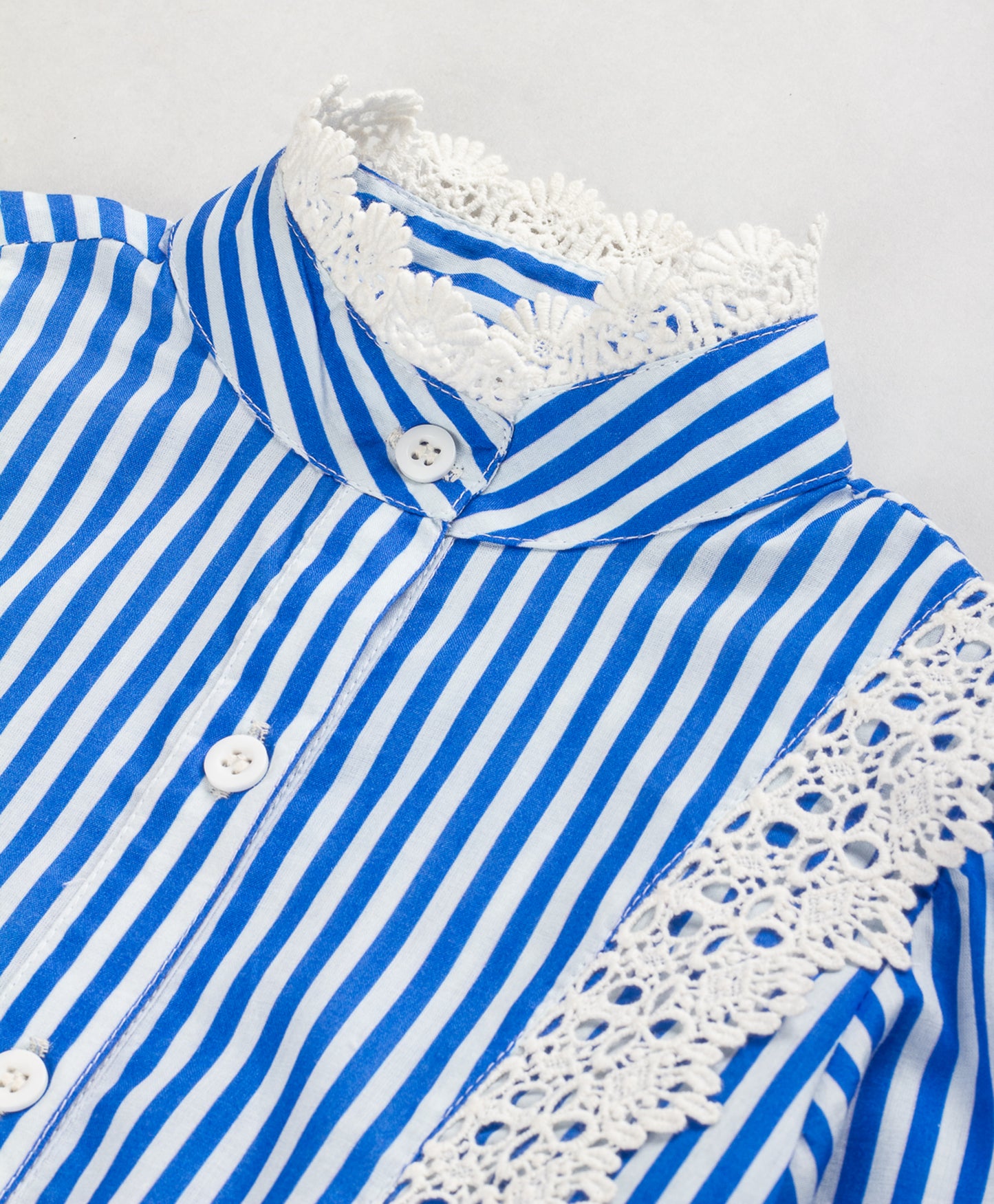 BLUE STRIPE PRINT TOP WITH LACE INSERTS