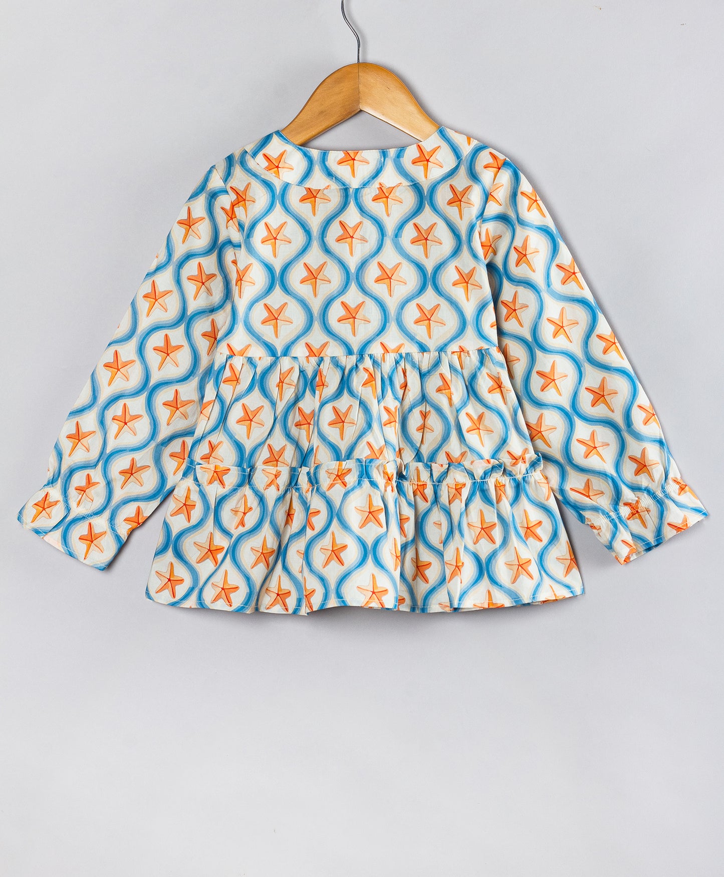 STAR FISH PRINT FRONT OPEN FULL SLEEVE TOP