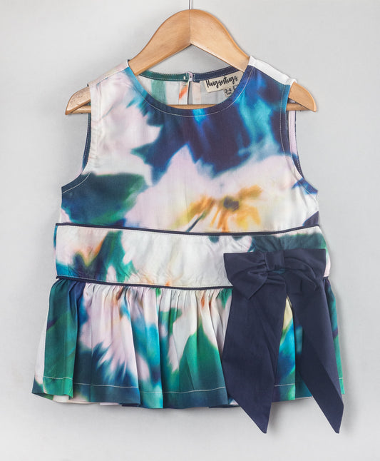 WATER COLOR EFFECT PRINT TOP WITH BOW AT WAIST