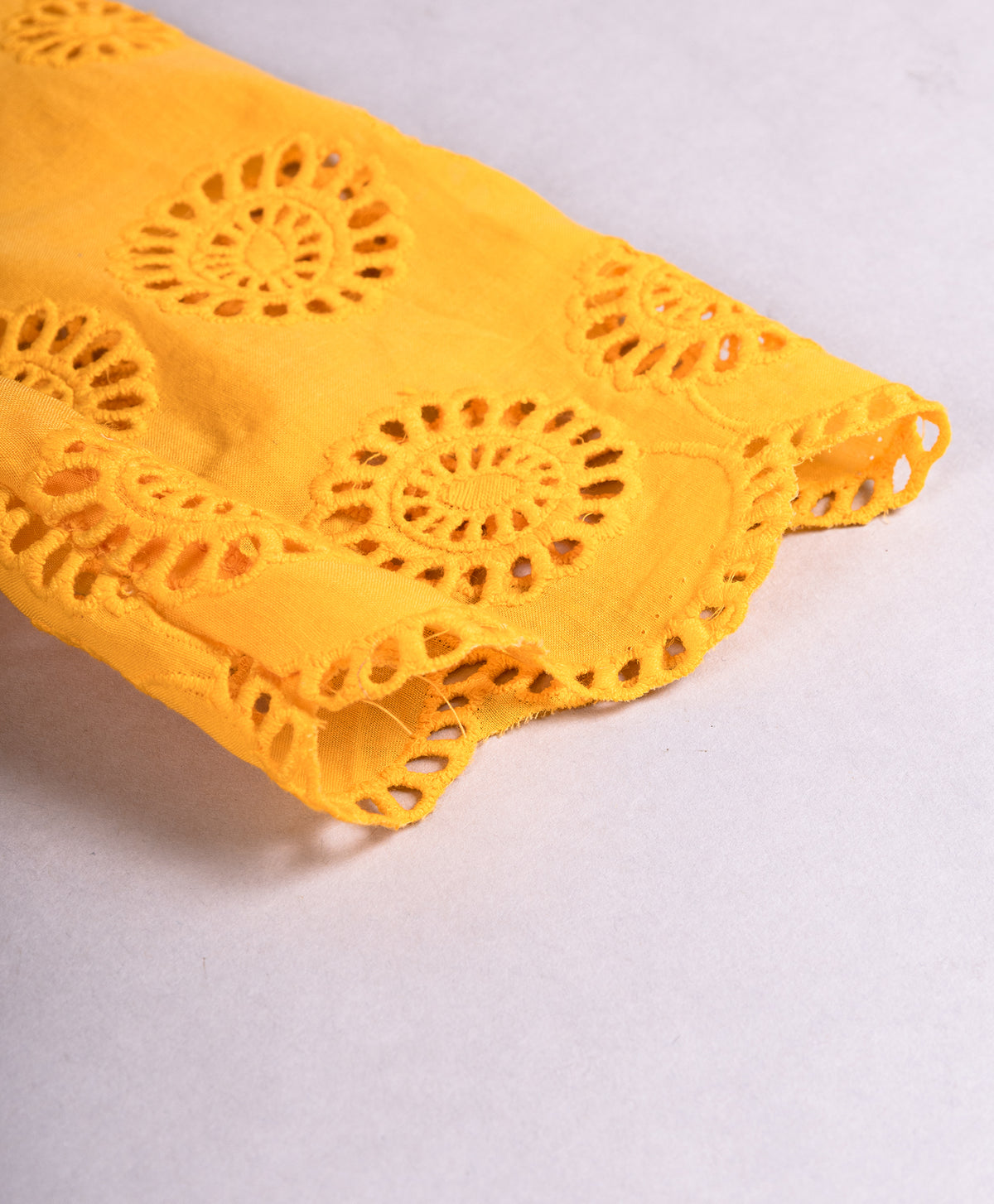 SOLID YELLOW SCHIFFLI TOP
