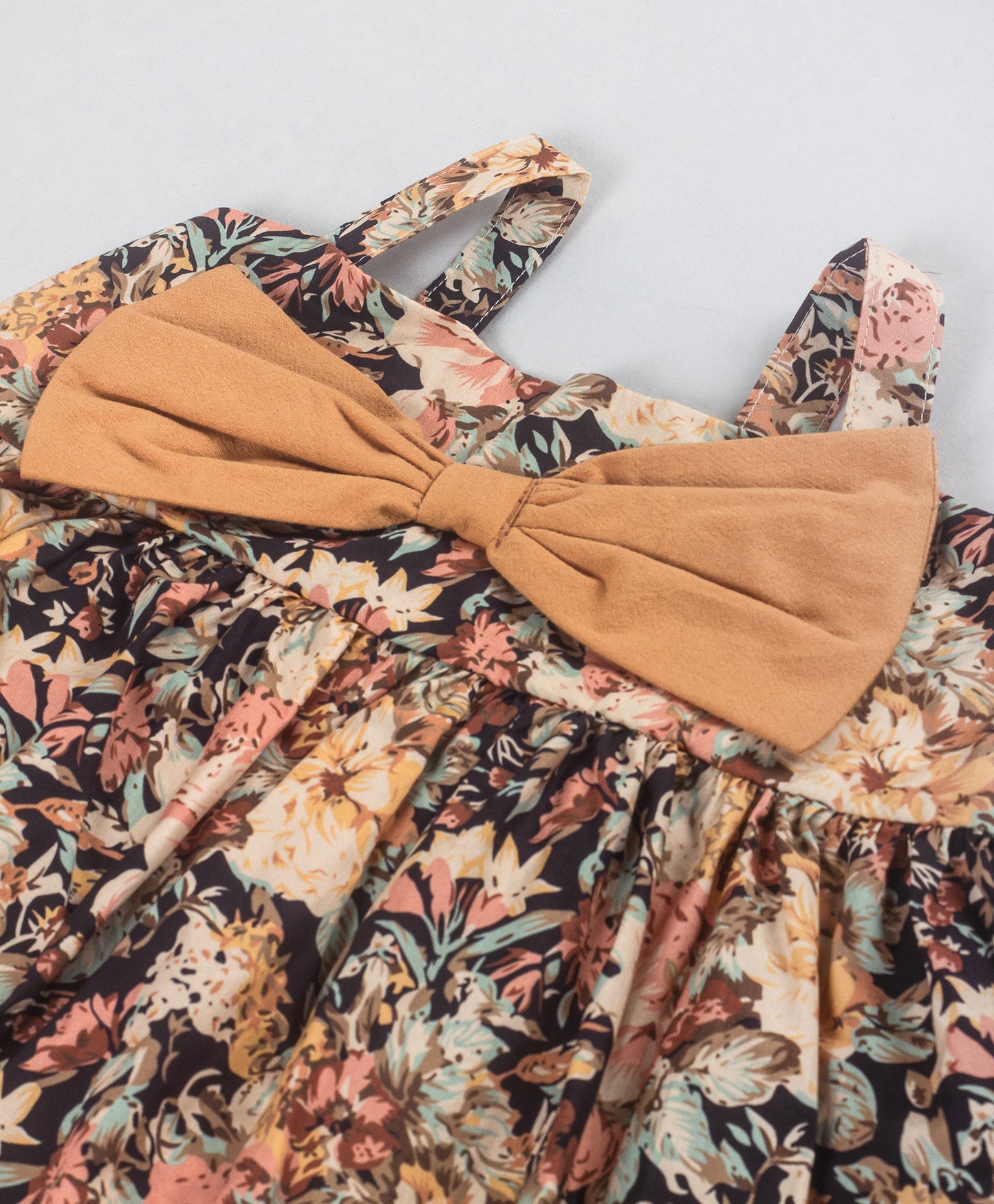BROWN FLORAL PRINT DRESS WITH SOLID BIG BOW