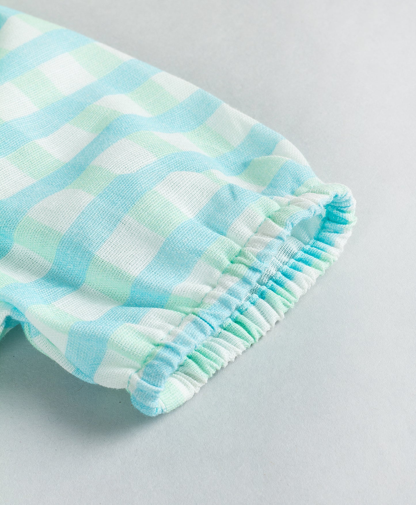 BLUE GREEN CHECK TOP WOTH SCALLOPING