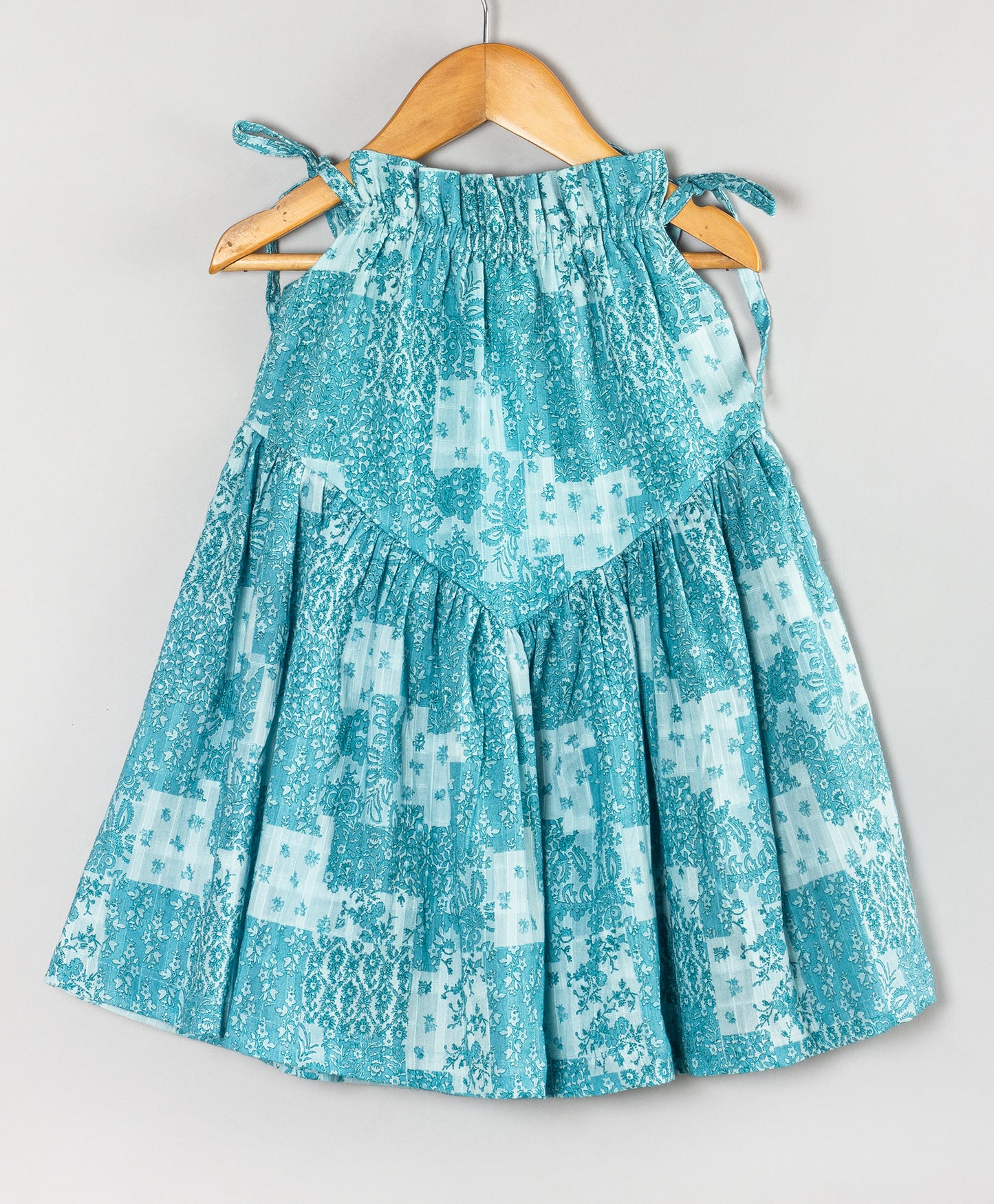 TILE PRINT DRESS WITH SHOULDER TIE UPS