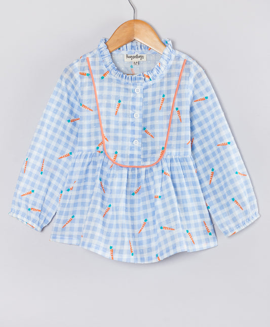 BLUE SMALL CHECK PRINT TOP WITH CARROT PRINT