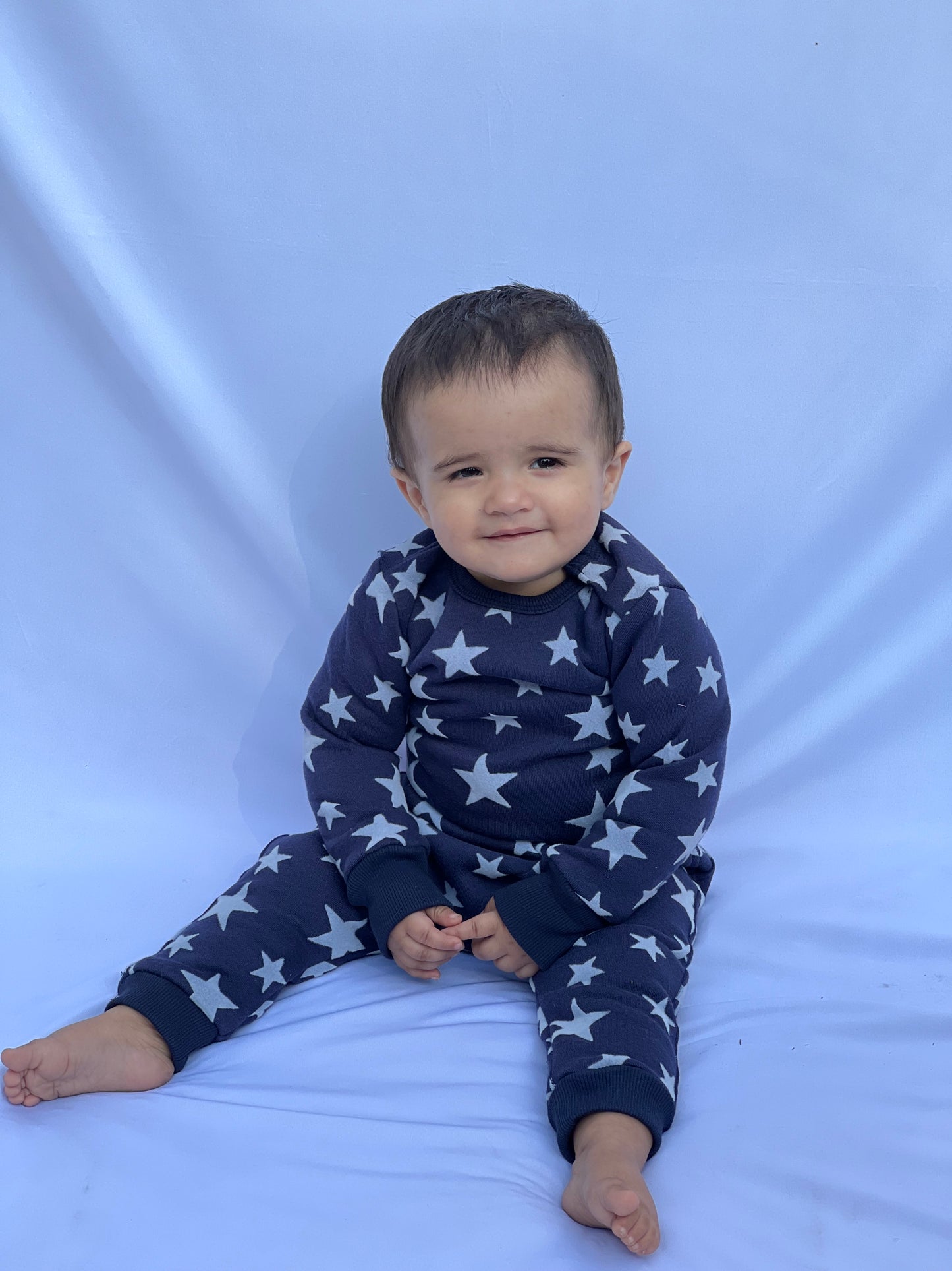 STAR PRINT WINTER INFANT ONESIE AND PJ SET