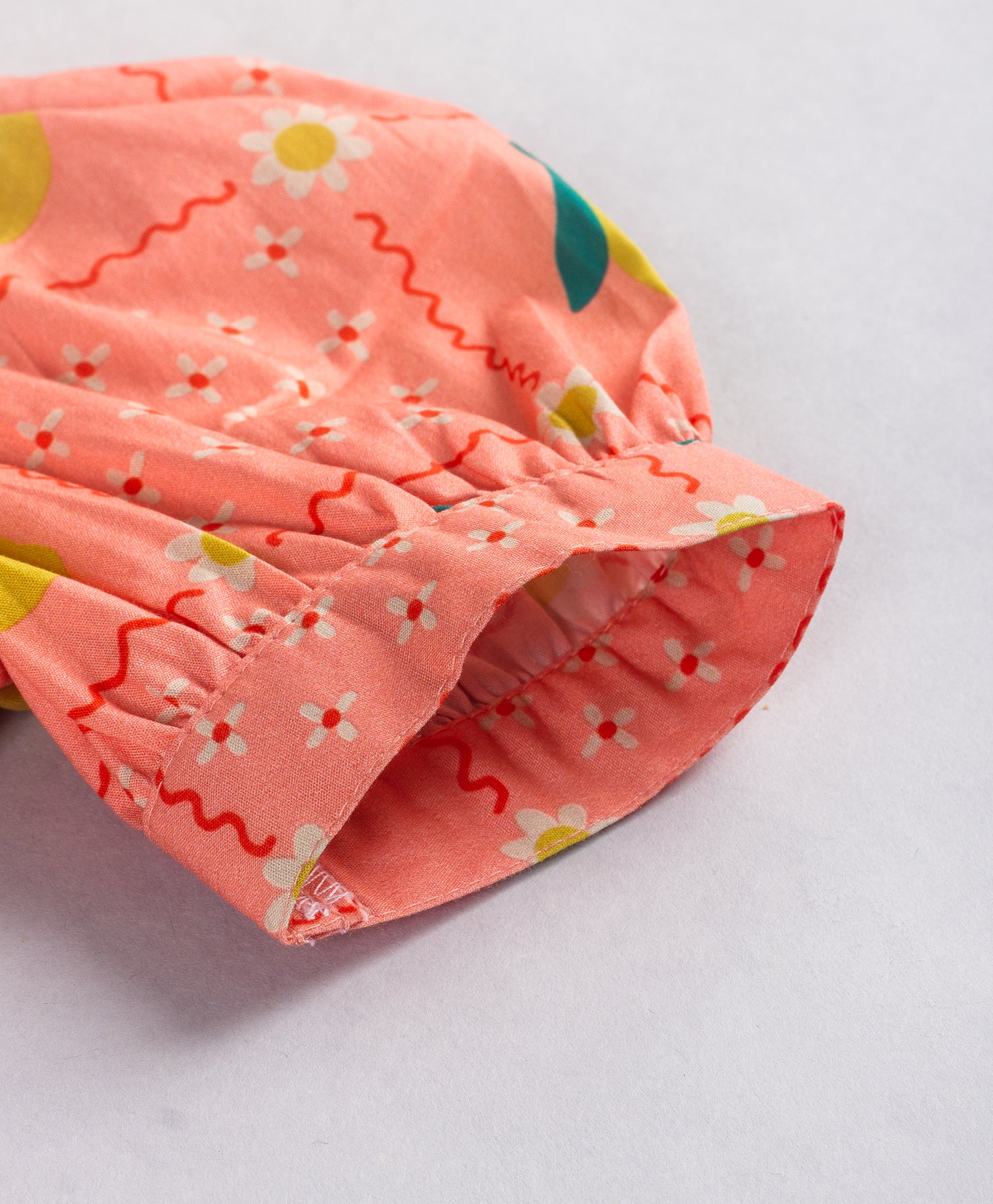 PEACH FRUIT AND FLORAL GRID PRINT TOP
