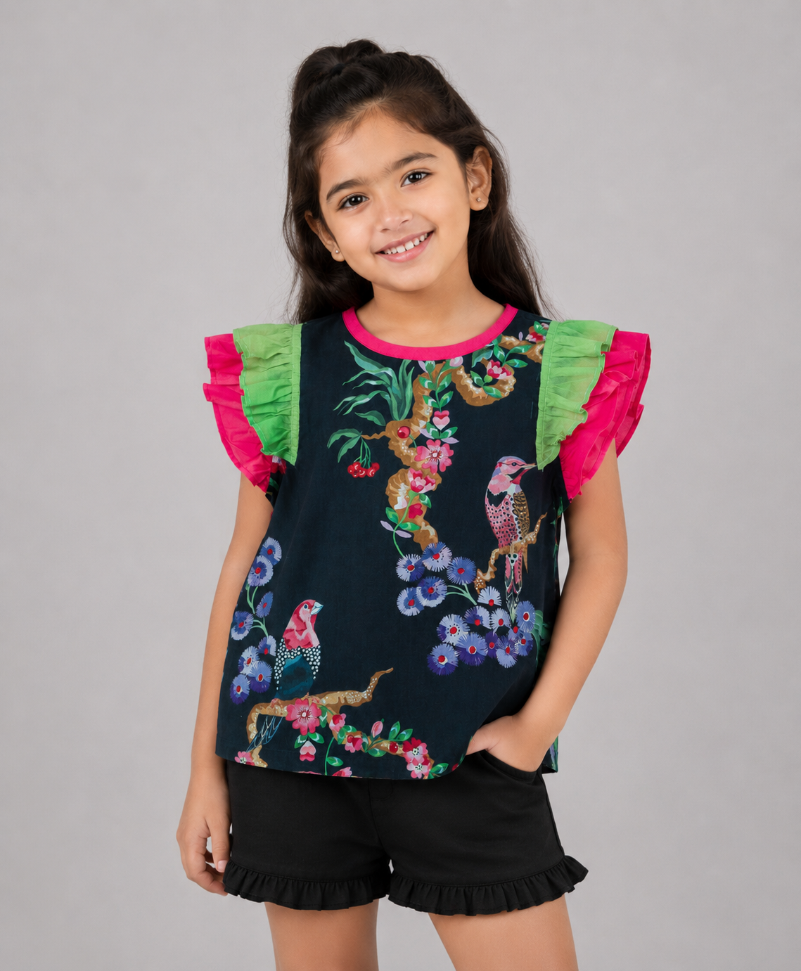 BLACK TOP WITH BIRD PRINT WITH CONTRAST FRILLS