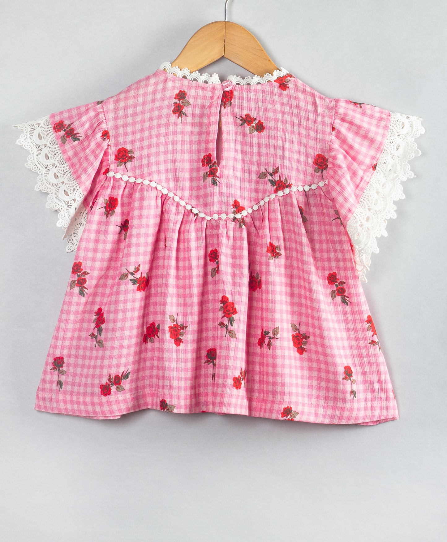FLOWER ON CHECK PRIONT TOP WITH CONTRAST LACES