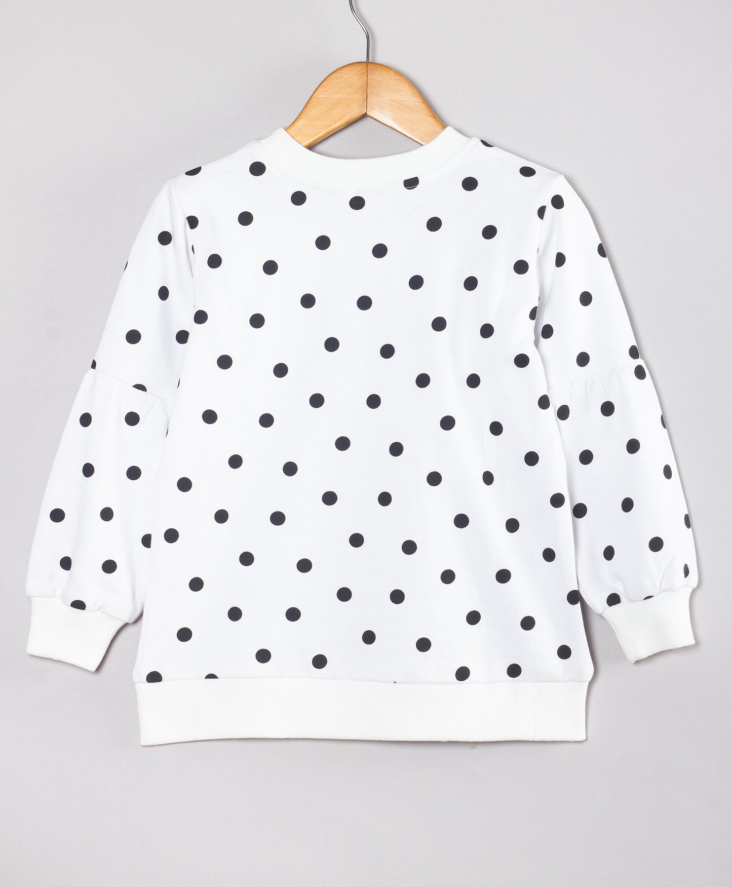BLACK AND WHITE DOT PRINT WINTER TOP