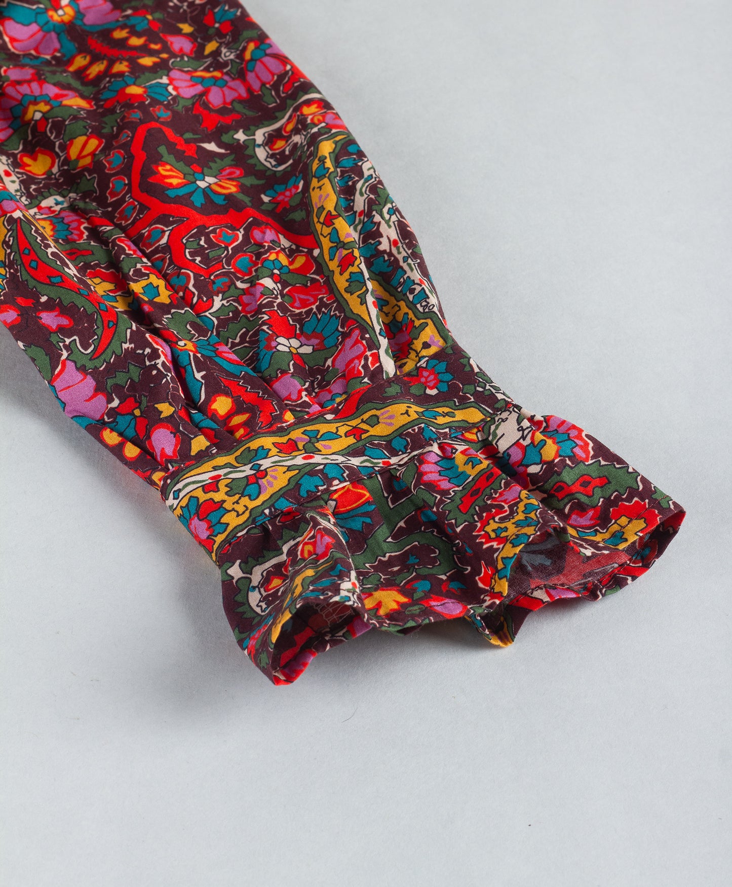 PAISLEY PRINT BUSY TOP